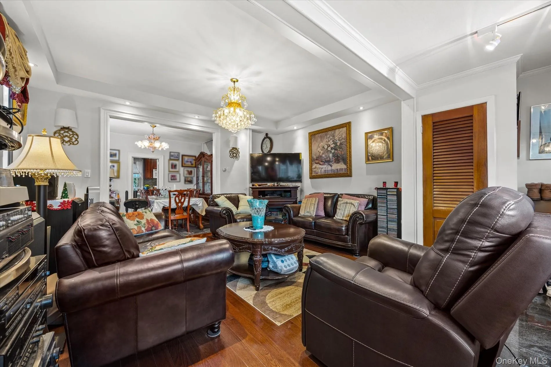 10723 86th Street, New York, NY, 3 Bedrooms Bedrooms, 9 Rooms Rooms,2 BathroomsBathrooms,Residential,For Rent,86th,0,1042674 10723 86th Street, New York, NY, 3 Bedrooms Bedrooms, 9 Rooms Rooms,2 BathroomsBathrooms,Residential,For Rent,86th,0,1042674