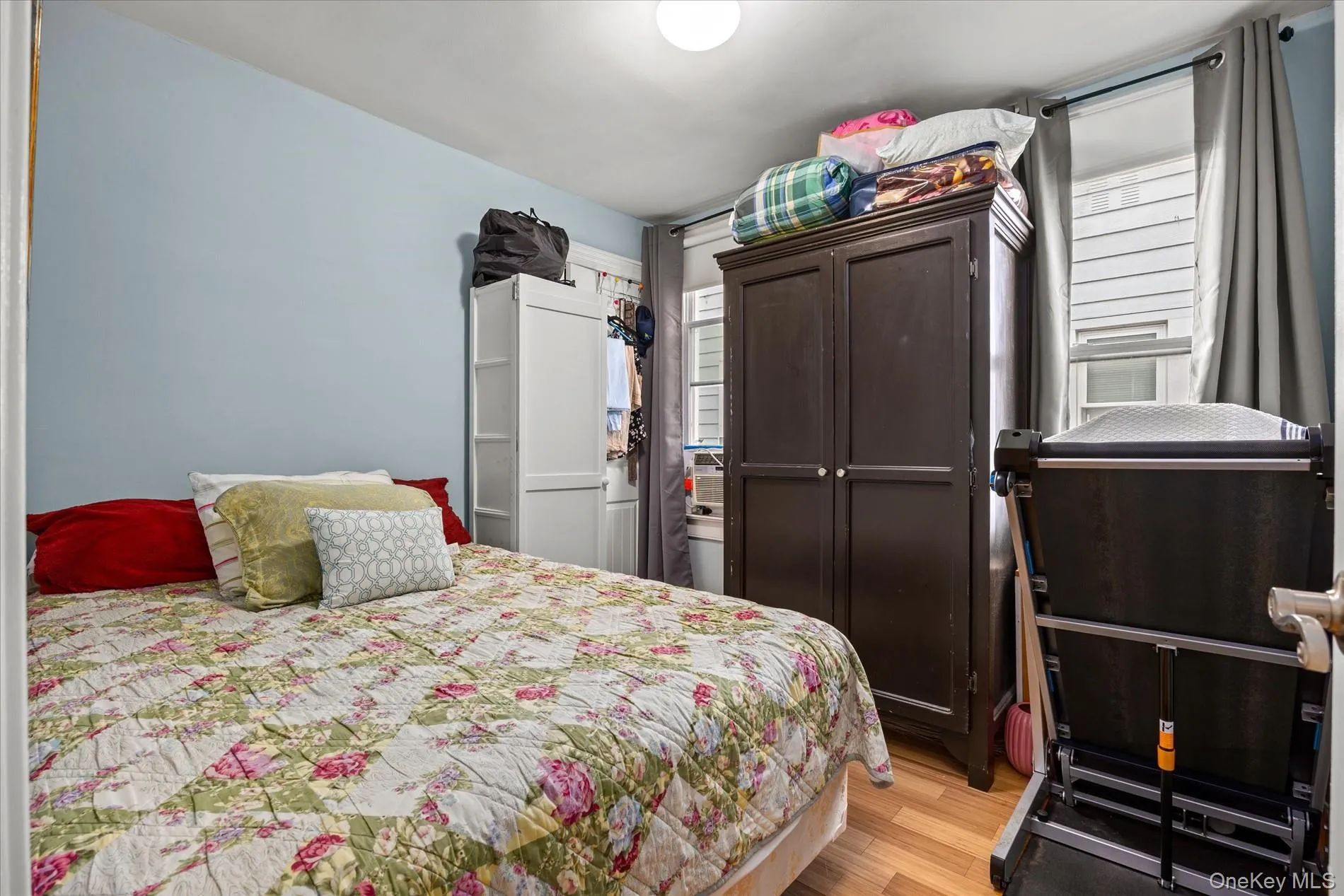 10723 86th Street, New York, NY, 3 Bedrooms Bedrooms, 9 Rooms Rooms,2 BathroomsBathrooms,Residential,For Rent,86th,0,1042674 10723 86th Street, New York, NY, 3 Bedrooms Bedrooms, 9 Rooms Rooms,2 BathroomsBathrooms,Residential,For Rent,86th,0,1042674