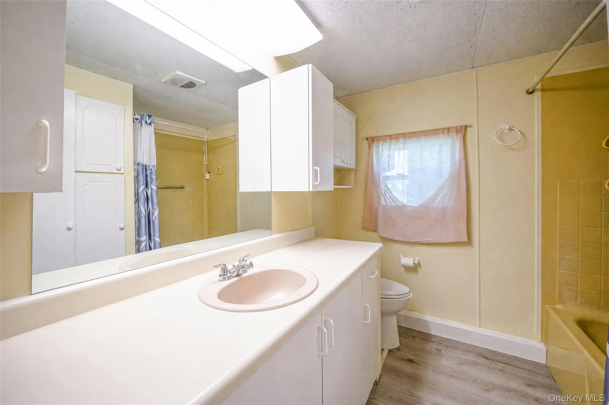 703 Fresh Pond ave, Riverhead, NY, 2 Bedrooms Bedrooms, 5 Rooms Rooms,1 BathroomBathrooms,Residential,For Rent,Fresh Pond ave,0,1042675 703 Fresh Pond ave, Riverhead, NY, 2 Bedrooms Bedrooms, 5 Rooms Rooms,1 BathroomBathrooms,Residential,For Rent,Fresh Pond ave,0,1042675