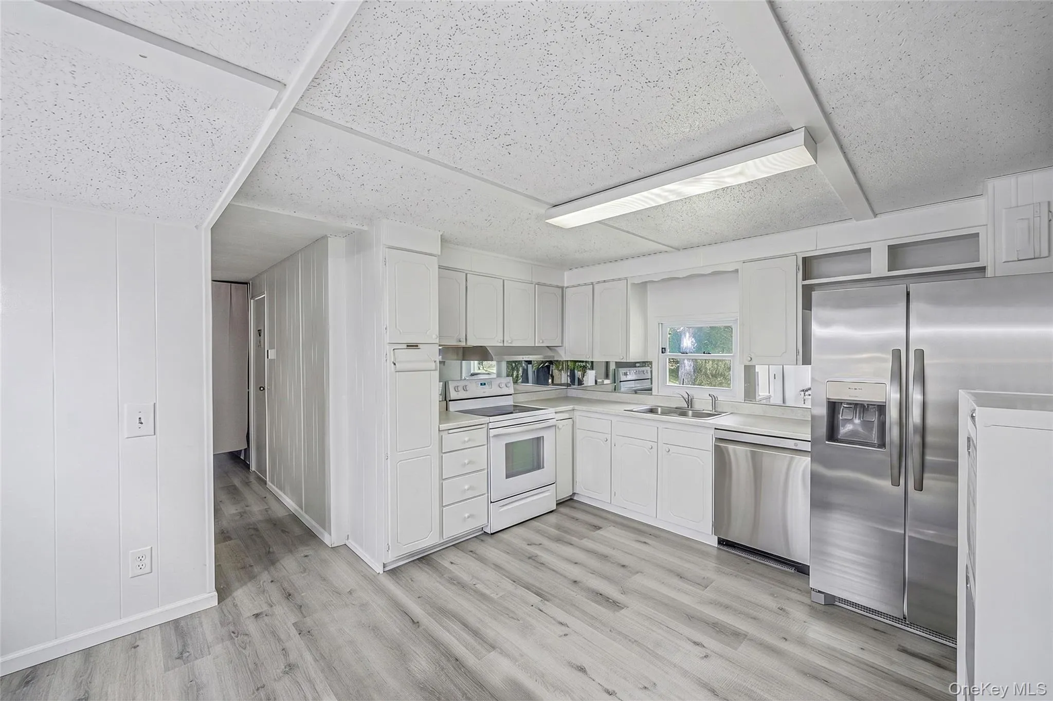 703 Fresh Pond ave, Riverhead, NY, 2 Bedrooms Bedrooms, 5 Rooms Rooms,1 BathroomBathrooms,Residential,For Rent,Fresh Pond ave,0,1042675 703 Fresh Pond ave, Riverhead, NY, 2 Bedrooms Bedrooms, 5 Rooms Rooms,1 BathroomBathrooms,Residential,For Rent,Fresh Pond ave,0,1042675