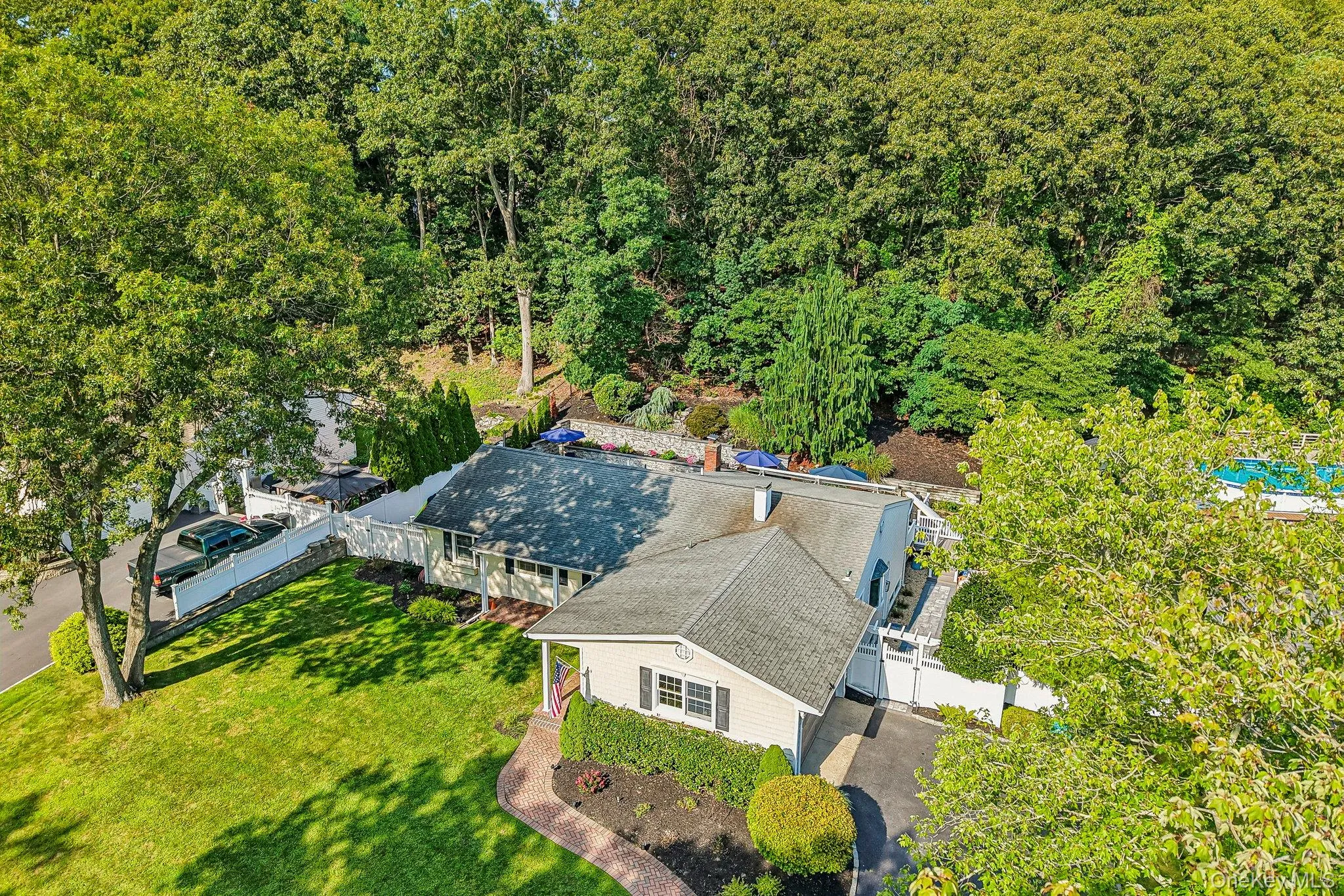 59 Derby Place, Smithtown, NY, 3 Bedrooms Bedrooms, 7 Rooms Rooms,2 BathroomsBathrooms,Residential,For Rent,Derby,0,1042682 59 Derby Place, Smithtown, NY, 3 Bedrooms Bedrooms, 7 Rooms Rooms,2 BathroomsBathrooms,Residential,For Rent,Derby,0,1042682