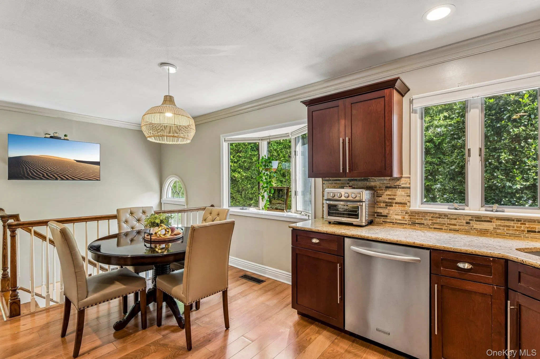 lower level or side door to yard access off the kitchen lower level or side door to yard access off the kitchen