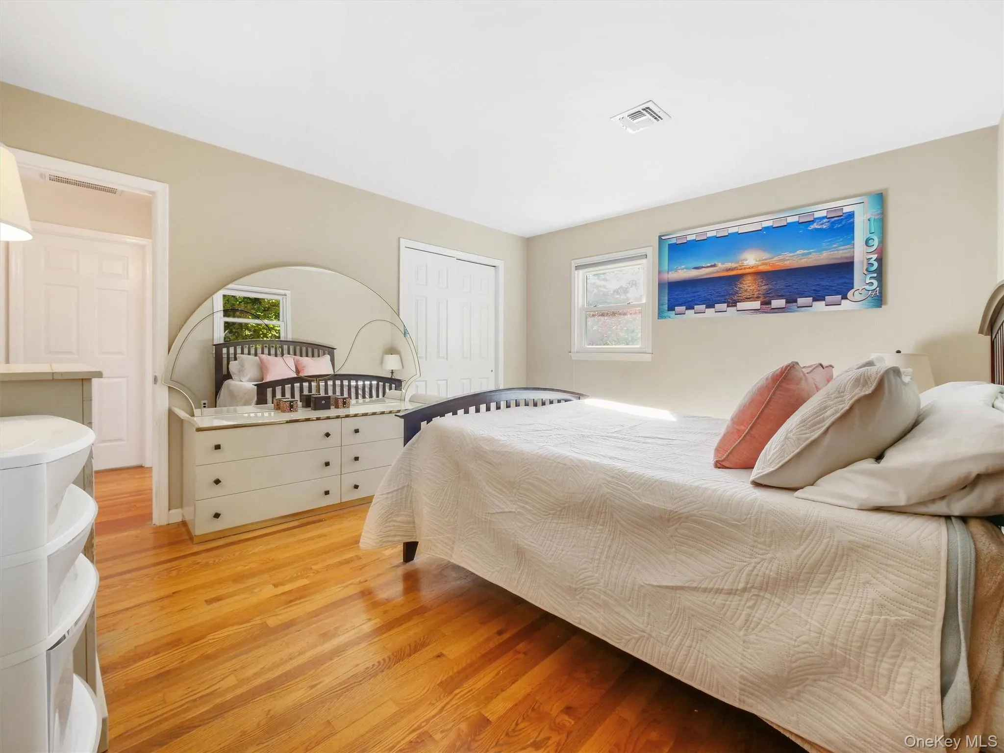 97 Grandview Avenue, Clarkstown, NY, 4 Bedrooms Bedrooms, 11 Rooms Rooms,2 BathroomsBathrooms,Residential,For Rent,Grandview,0,1042690 97 Grandview Avenue, Clarkstown, NY, 4 Bedrooms Bedrooms, 11 Rooms Rooms,2 BathroomsBathrooms,Residential,For Rent,Grandview,0,1042690