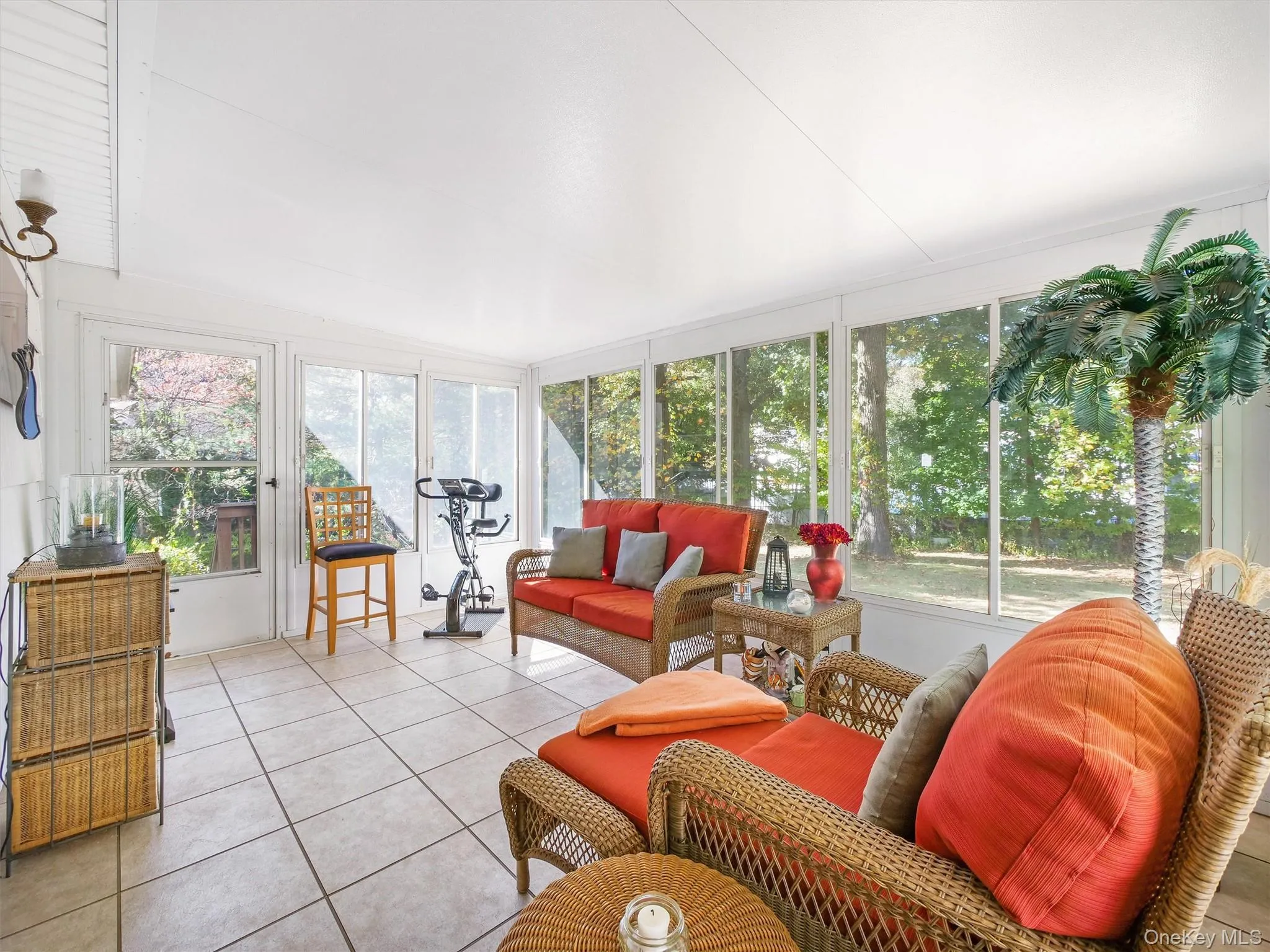 97 Grandview Avenue, Clarkstown, NY, 4 Bedrooms Bedrooms, 11 Rooms Rooms,2 BathroomsBathrooms,Residential,For Rent,Grandview,0,1042690 97 Grandview Avenue, Clarkstown, NY, 4 Bedrooms Bedrooms, 11 Rooms Rooms,2 BathroomsBathrooms,Residential,For Rent,Grandview,0,1042690