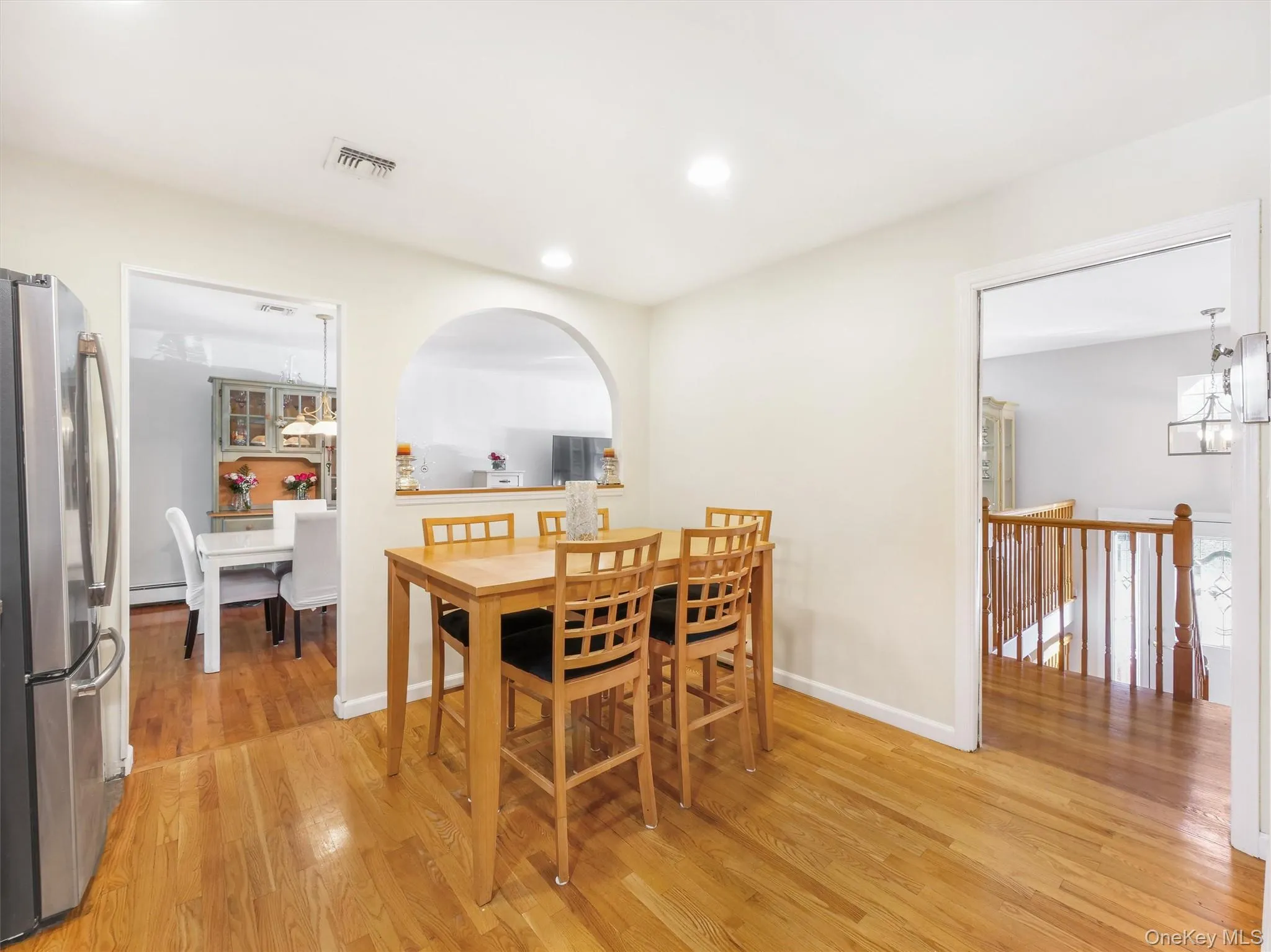 97 Grandview Avenue, Clarkstown, NY, 4 Bedrooms Bedrooms, 11 Rooms Rooms,2 BathroomsBathrooms,Residential,For Rent,Grandview,0,1042690 97 Grandview Avenue, Clarkstown, NY, 4 Bedrooms Bedrooms, 11 Rooms Rooms,2 BathroomsBathrooms,Residential,For Rent,Grandview,0,1042690