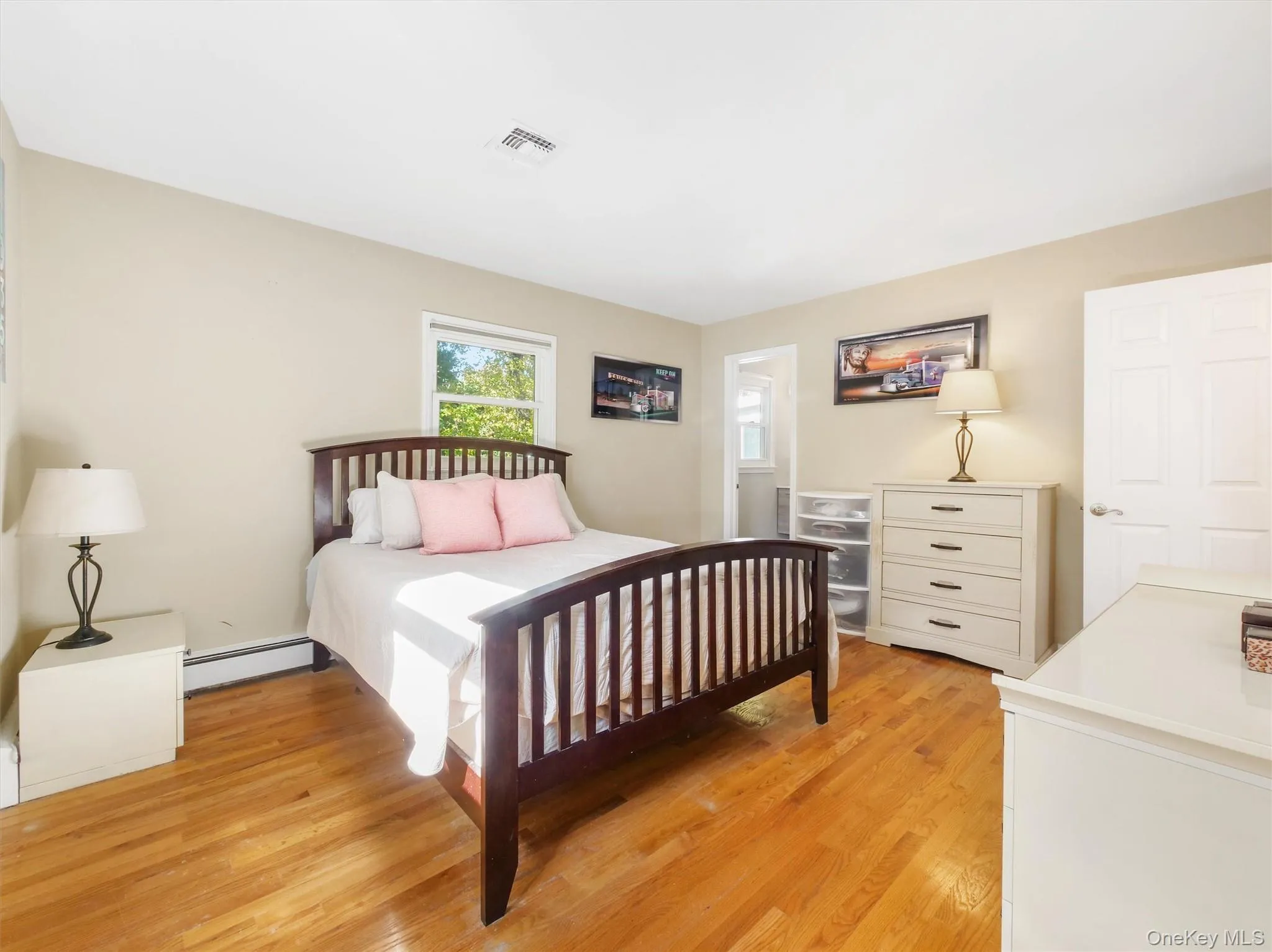 97 Grandview Avenue, Clarkstown, NY, 4 Bedrooms Bedrooms, 11 Rooms Rooms,2 BathroomsBathrooms,Residential,For Rent,Grandview,0,1042690 97 Grandview Avenue, Clarkstown, NY, 4 Bedrooms Bedrooms, 11 Rooms Rooms,2 BathroomsBathrooms,Residential,For Rent,Grandview,0,1042690