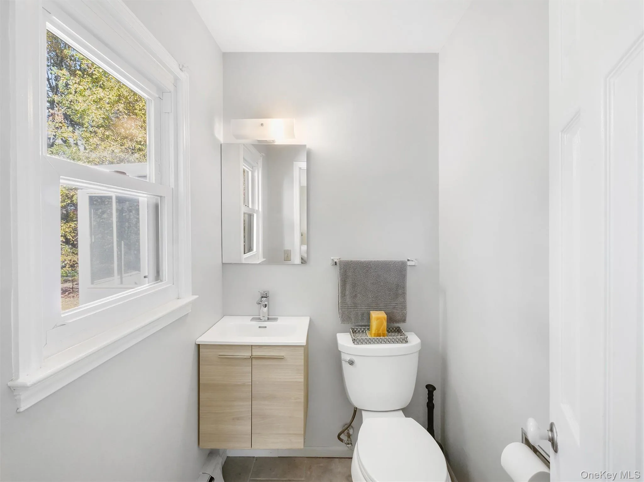 97 Grandview Avenue, Clarkstown, NY, 4 Bedrooms Bedrooms, 11 Rooms Rooms,2 BathroomsBathrooms,Residential,For Rent,Grandview,0,1042690 97 Grandview Avenue, Clarkstown, NY, 4 Bedrooms Bedrooms, 11 Rooms Rooms,2 BathroomsBathrooms,Residential,For Rent,Grandview,0,1042690