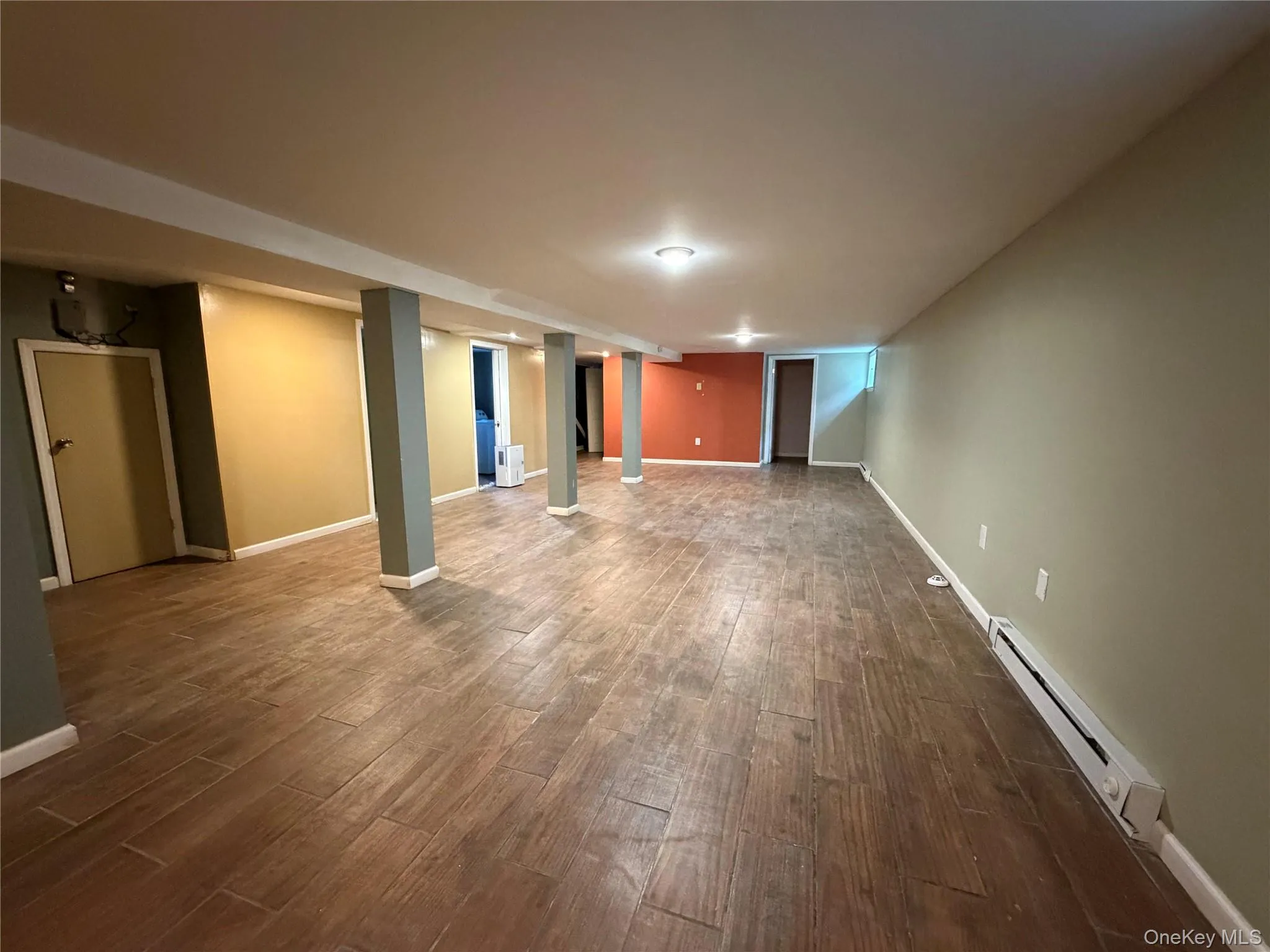 2829 Elm Street, Hempstead, NY, 5 Bedrooms Bedrooms, 11 Rooms Rooms,3 BathroomsBathrooms,Residential,For Rent,Elm,0,1042693 2829 Elm Street, Hempstead, NY, 5 Bedrooms Bedrooms, 11 Rooms Rooms,3 BathroomsBathrooms,Residential,For Rent,Elm,0,1042693