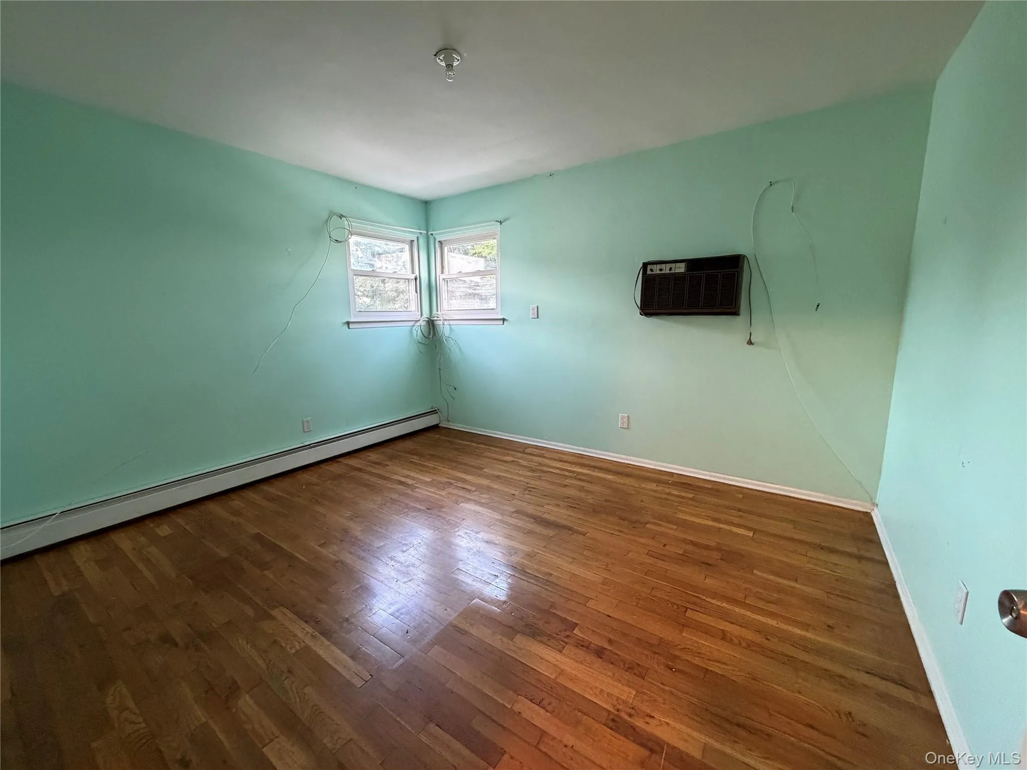 2829 Elm Street, Hempstead, NY, 5 Bedrooms Bedrooms, 11 Rooms Rooms,3 BathroomsBathrooms,Residential,For Rent,Elm,0,1042693 2829 Elm Street, Hempstead, NY, 5 Bedrooms Bedrooms, 11 Rooms Rooms,3 BathroomsBathrooms,Residential,For Rent,Elm,0,1042693
