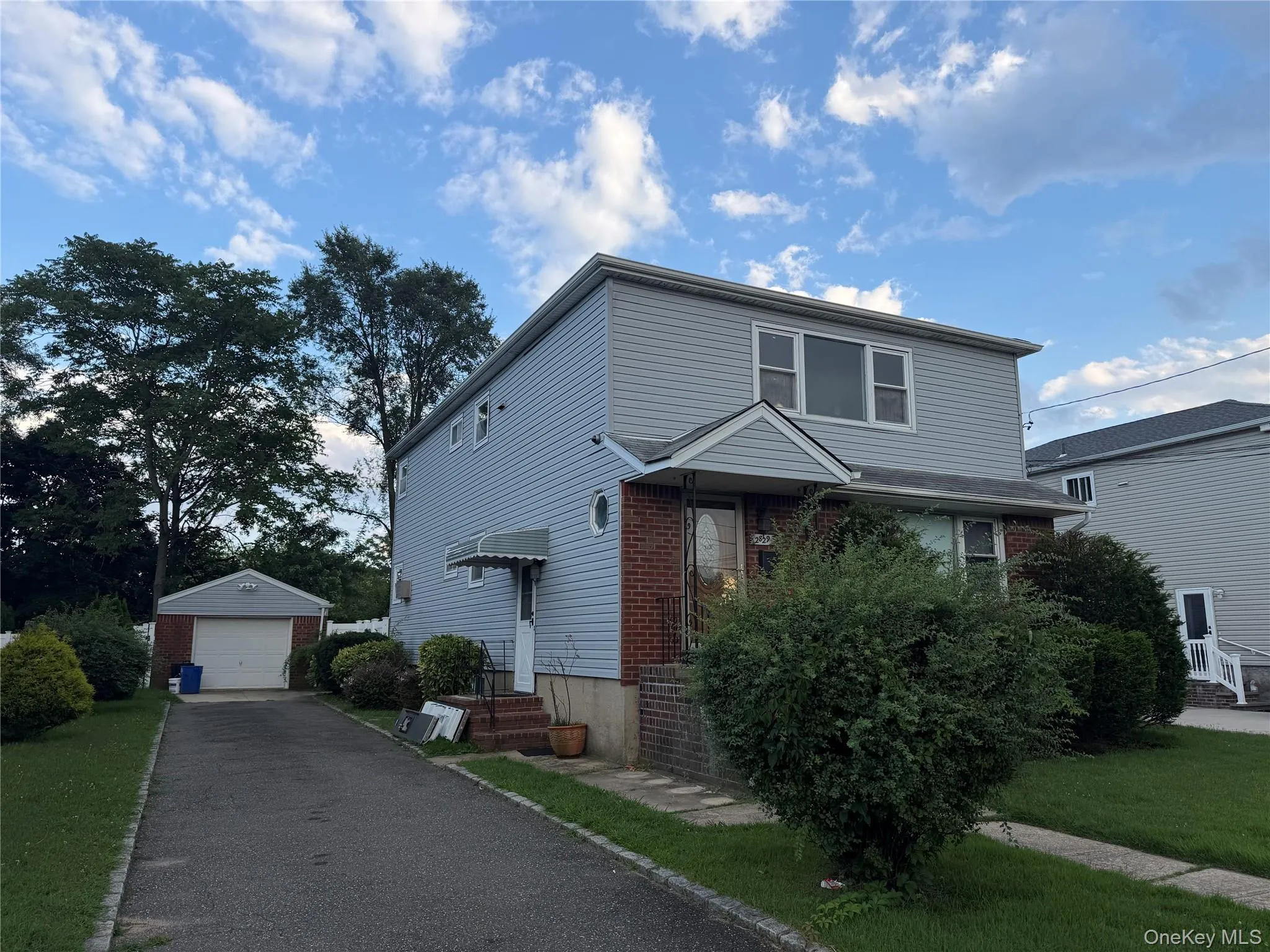 2829 Elm Street, Hempstead, NY, 5 Bedrooms Bedrooms, 11 Rooms Rooms,3 BathroomsBathrooms,Residential,For Rent,Elm,0,1042693 2829 Elm Street, Hempstead, NY, 5 Bedrooms Bedrooms, 11 Rooms Rooms,3 BathroomsBathrooms,Residential,For Rent,Elm,0,1042693