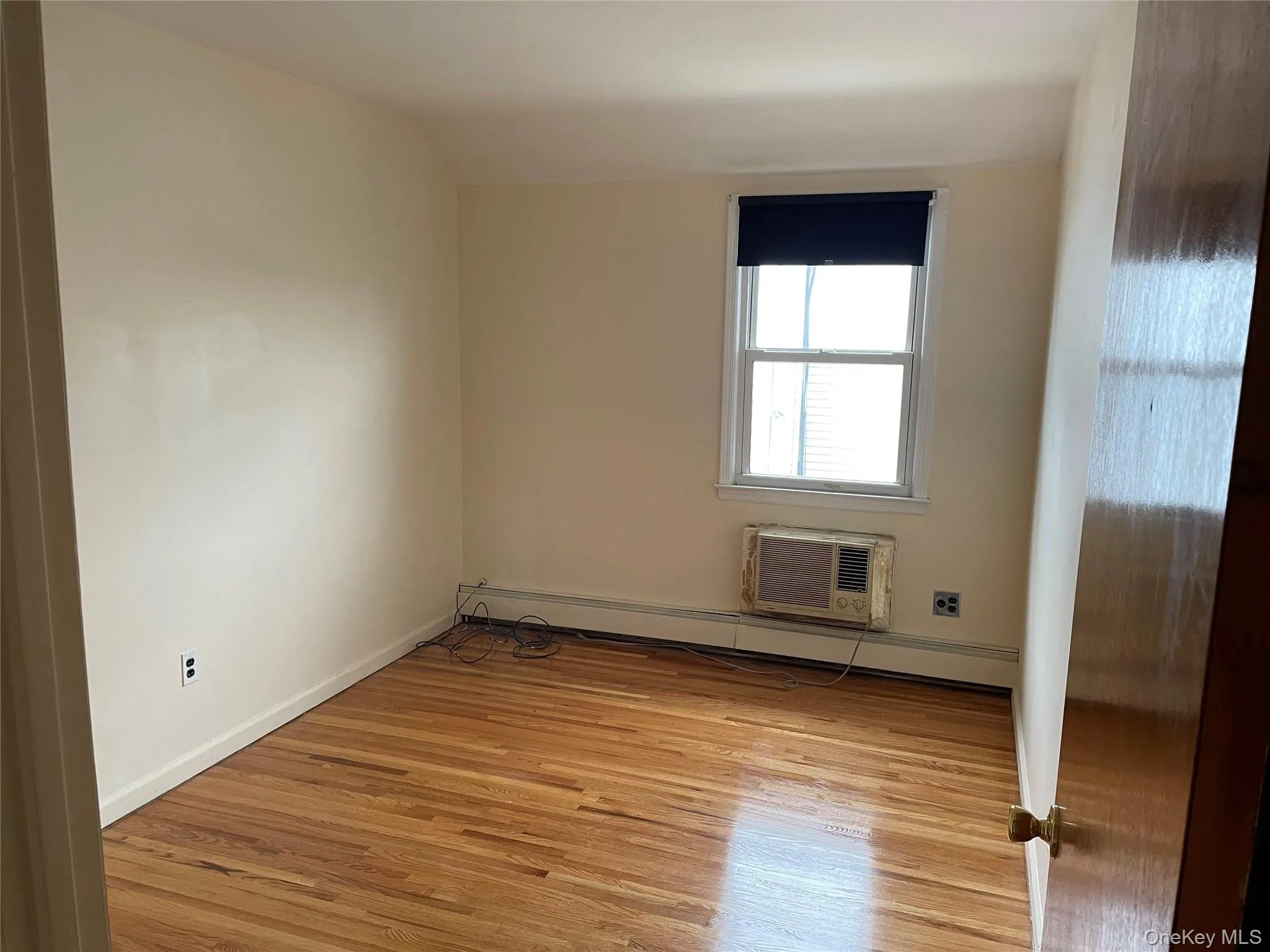 149-14 21 Avenue, New York, NY, 3 Bedroom Bedrooms, 6 Room Rooms,2 BathroomBathrooms,Residential Lease,For Rent,21,0,1042697 149-14 21 Avenue, New York, NY, 3 Bedroom Bedrooms, 6 Room Rooms,2 BathroomBathrooms,Residential Lease,For Rent,21,0,1042697
