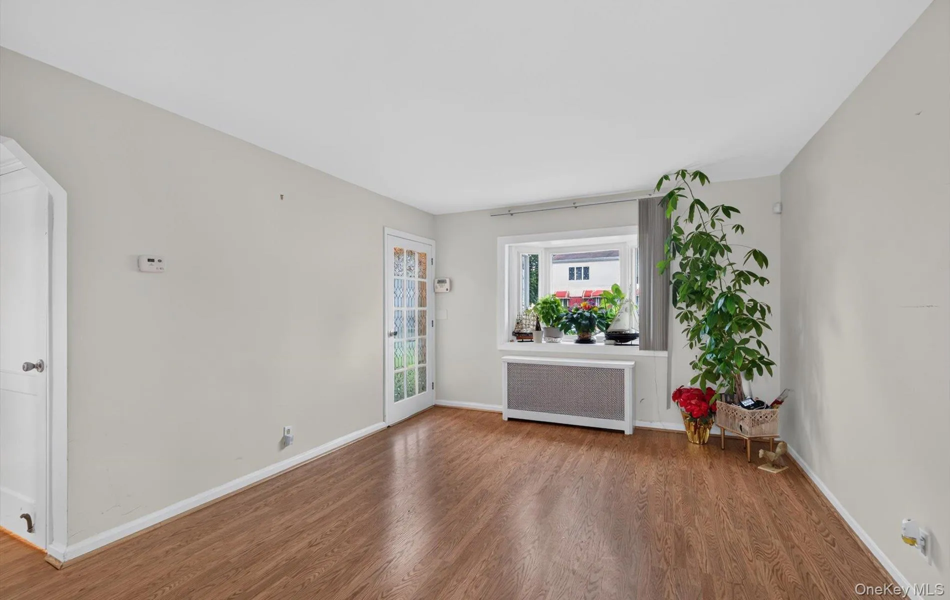 179 Sterling Road, Hempstead, NY, 4 Bedrooms Bedrooms, 9 Rooms Rooms,2 BathroomsBathrooms,Residential,For Rent,Sterling,0,1042698 179 Sterling Road, Hempstead, NY, 4 Bedrooms Bedrooms, 9 Rooms Rooms,2 BathroomsBathrooms,Residential,For Rent,Sterling,0,1042698