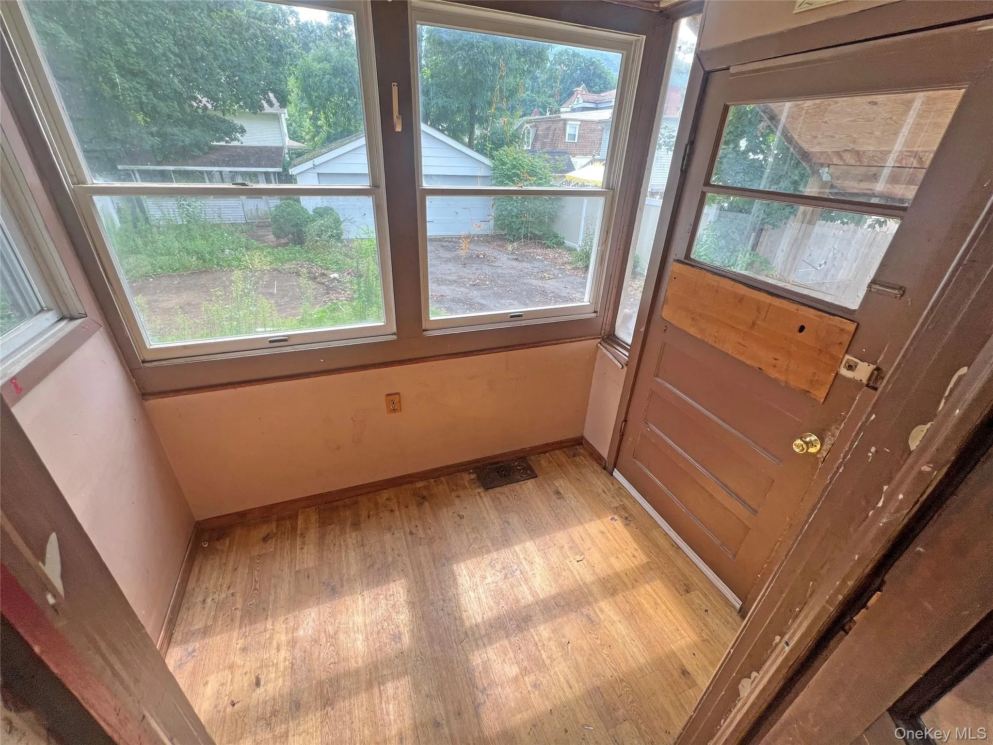 57 Liberty Street, Beacon, NY, 3 Bedrooms Bedrooms, 5 Rooms Rooms,1 BathroomBathrooms,Residential,For Rent,Liberty,0,1042702 57 Liberty Street, Beacon, NY, 3 Bedrooms Bedrooms, 5 Rooms Rooms,1 BathroomBathrooms,Residential,For Rent,Liberty,0,1042702