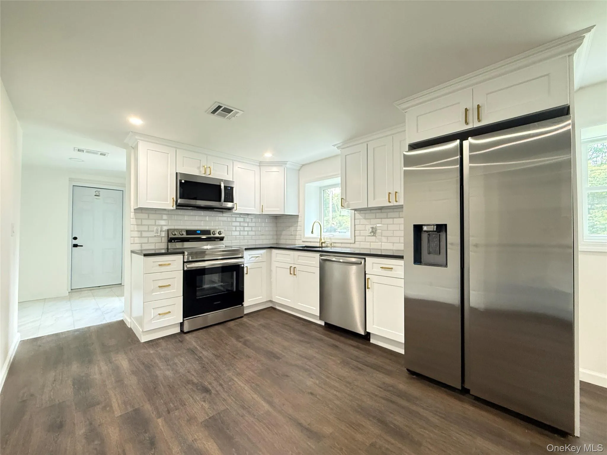 127 Spring Lake Road, Red Hook, NY, 3 Bedrooms Bedrooms, 9 Rooms Rooms,2 BathroomsBathrooms,Residential,For Rent,Spring Lake,0,1042703 127 Spring Lake Road, Red Hook, NY, 3 Bedrooms Bedrooms, 9 Rooms Rooms,2 BathroomsBathrooms,Residential,For Rent,Spring Lake,0,1042703