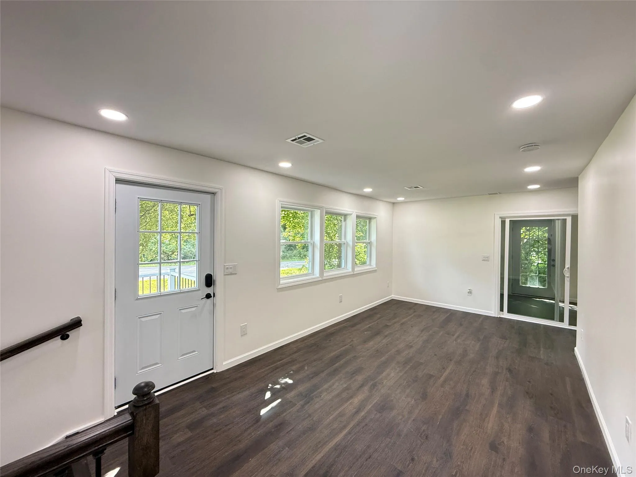 127 Spring Lake Road, Red Hook, NY, 3 Bedrooms Bedrooms, 9 Rooms Rooms,2 BathroomsBathrooms,Residential,For Rent,Spring Lake,0,1042703 127 Spring Lake Road, Red Hook, NY, 3 Bedrooms Bedrooms, 9 Rooms Rooms,2 BathroomsBathrooms,Residential,For Rent,Spring Lake,0,1042703