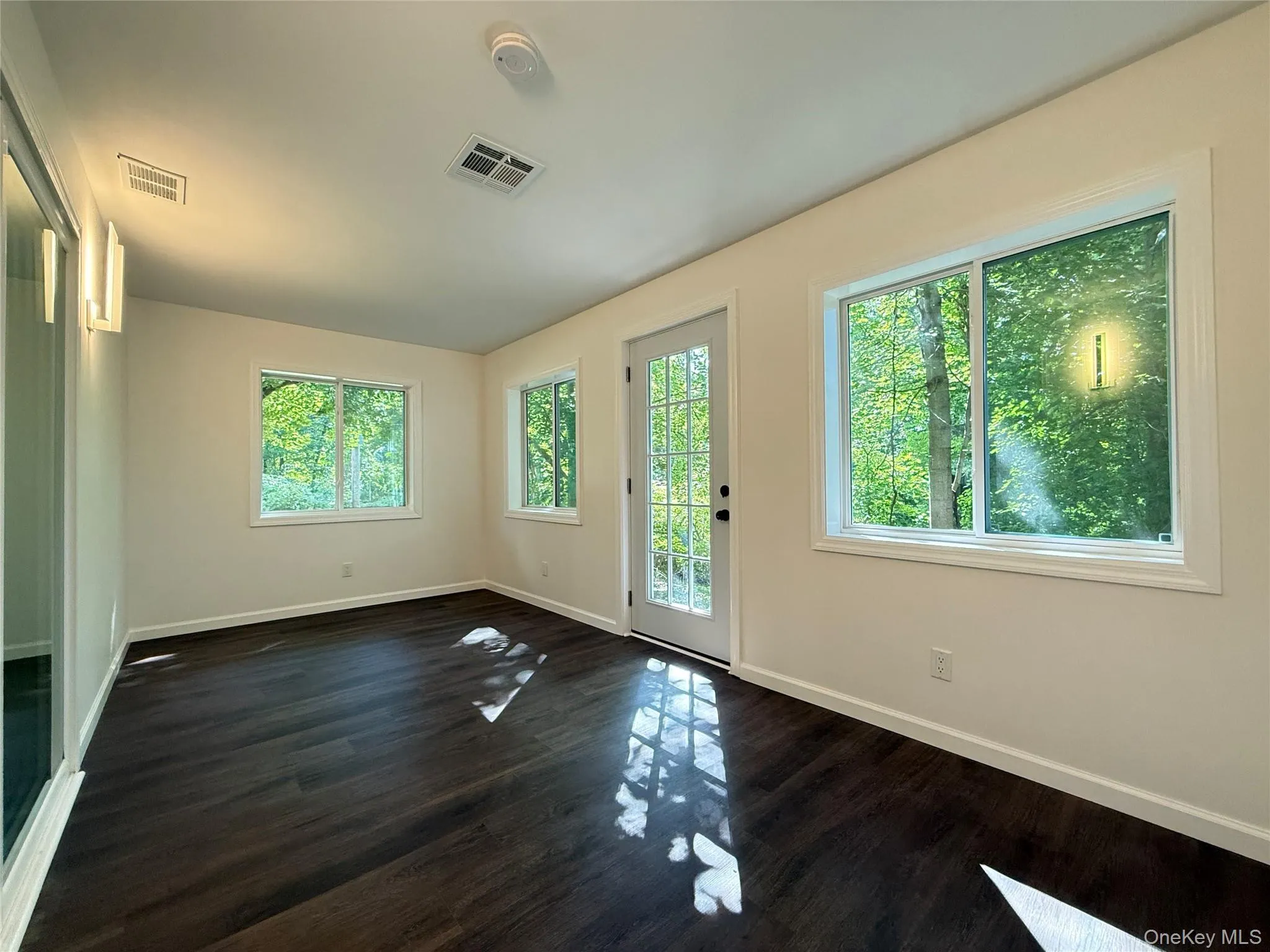 127 Spring Lake Road, Red Hook, NY, 3 Bedrooms Bedrooms, 9 Rooms Rooms,2 BathroomsBathrooms,Residential,For Rent,Spring Lake,0,1042703 127 Spring Lake Road, Red Hook, NY, 3 Bedrooms Bedrooms, 9 Rooms Rooms,2 BathroomsBathrooms,Residential,For Rent,Spring Lake,0,1042703
