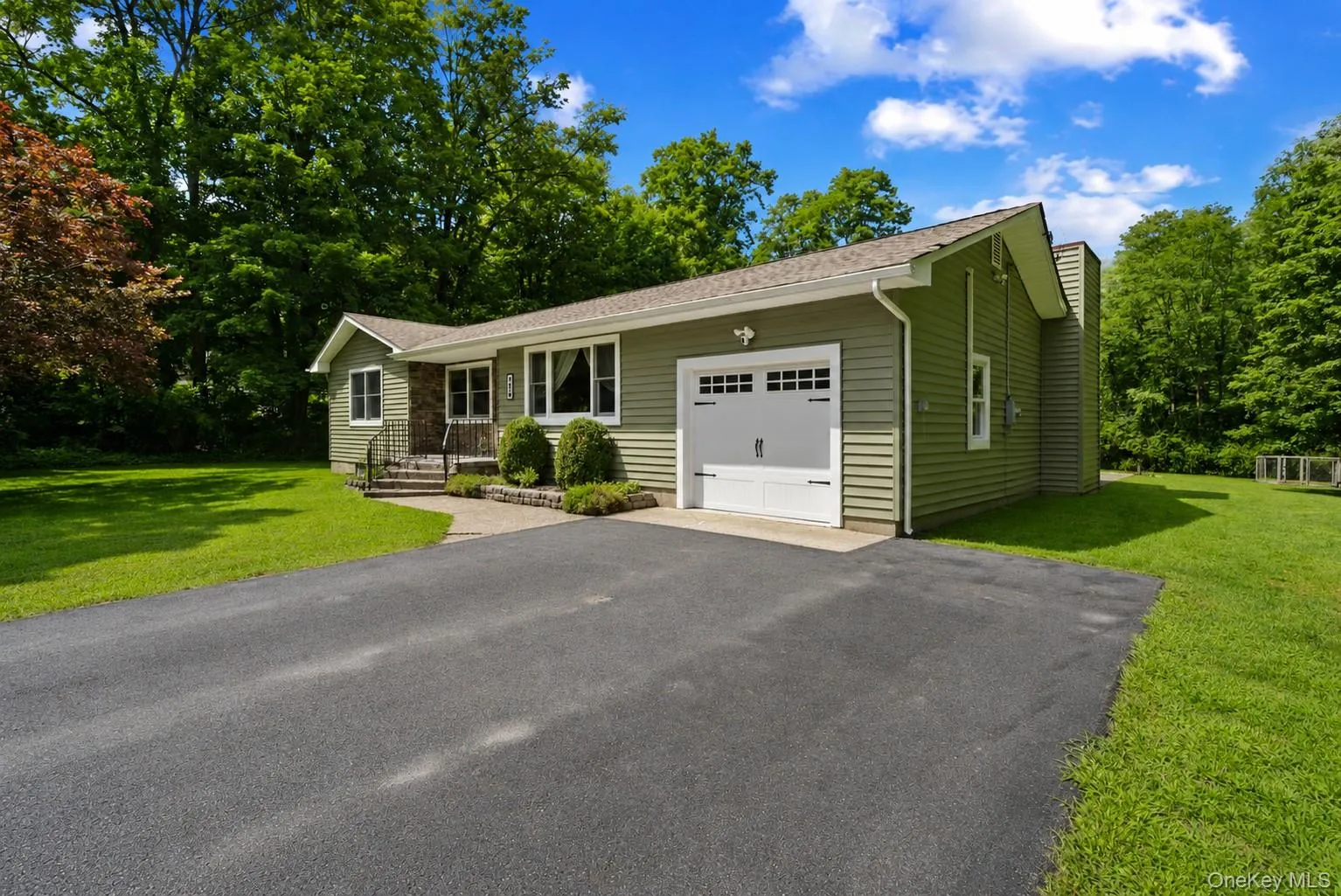 499 Old Dutch Hollow Road, Warwick (town), NY, 2 Bedrooms Bedrooms, 6 Rooms Rooms,1 BathroomBathrooms,Residential,For Rent,Old Dutch Hollow,0,1042705 499 Old Dutch Hollow Road, Warwick (town), NY, 2 Bedrooms Bedrooms, 6 Rooms Rooms,1 BathroomBathrooms,Residential,For Rent,Old Dutch Hollow,0,1042705