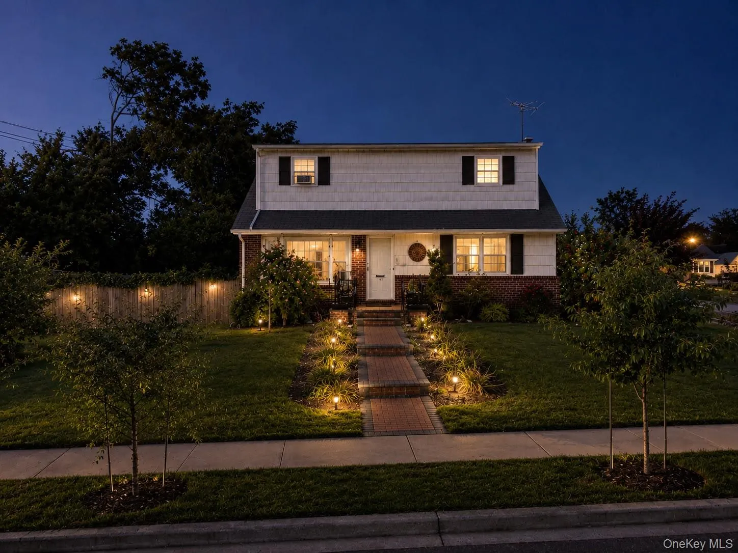 1142 Ferngate Drive, Hempstead, NY, 4 Bedrooms Bedrooms, 14 Rooms Rooms,3 BathroomsBathrooms,Residential,For Rent,Ferngate,0,1042707 1142 Ferngate Drive, Hempstead, NY, 4 Bedrooms Bedrooms, 14 Rooms Rooms,3 BathroomsBathrooms,Residential,For Rent,Ferngate,0,1042707