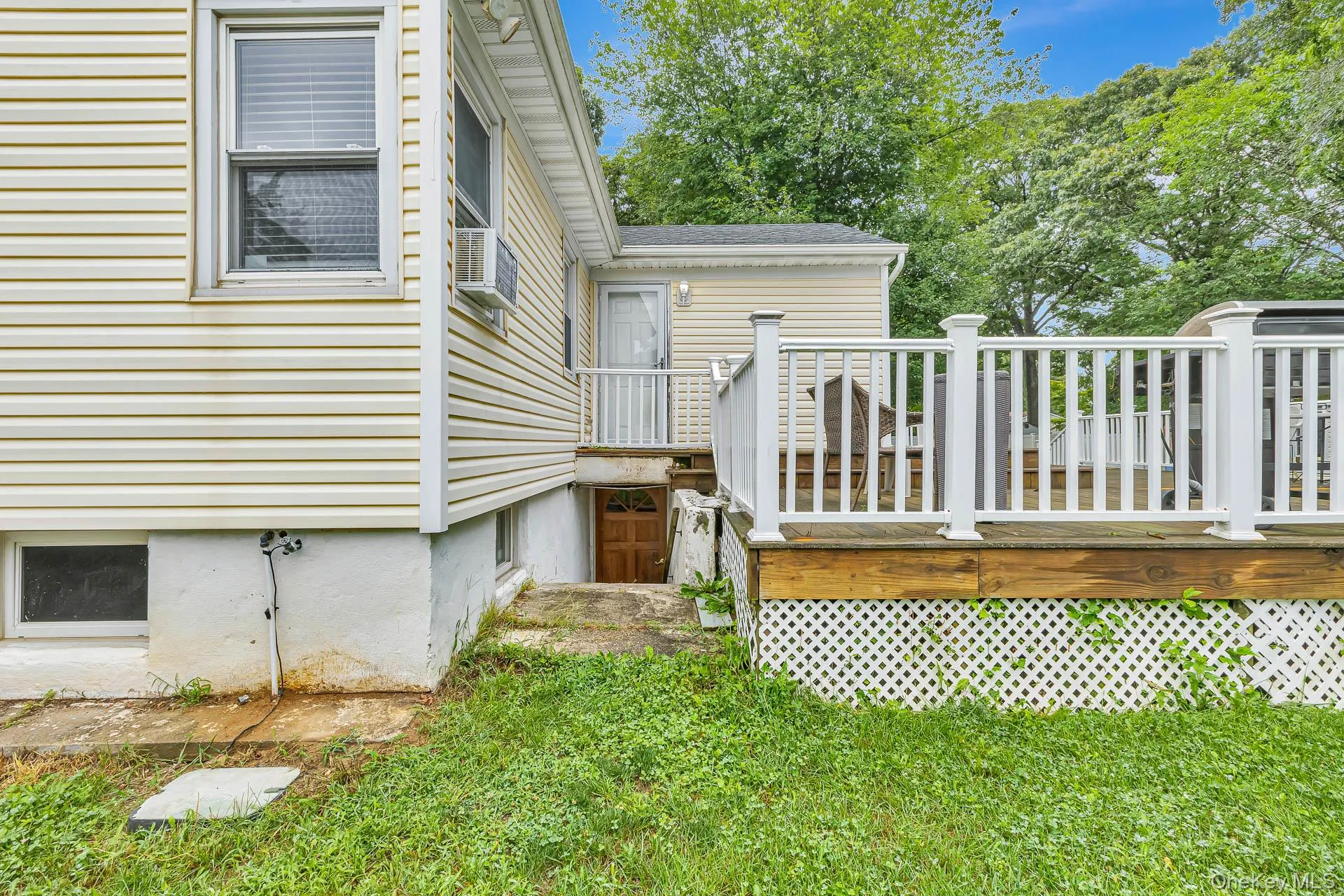 12 Dover Avenue, Brookhaven, NY, 2 Bedrooms Bedrooms, 5 Rooms Rooms,2 BathroomsBathrooms,Residential,For Rent,Dover,0,1042709 12 Dover Avenue, Brookhaven, NY, 2 Bedrooms Bedrooms, 5 Rooms Rooms,2 BathroomsBathrooms,Residential,For Rent,Dover,0,1042709