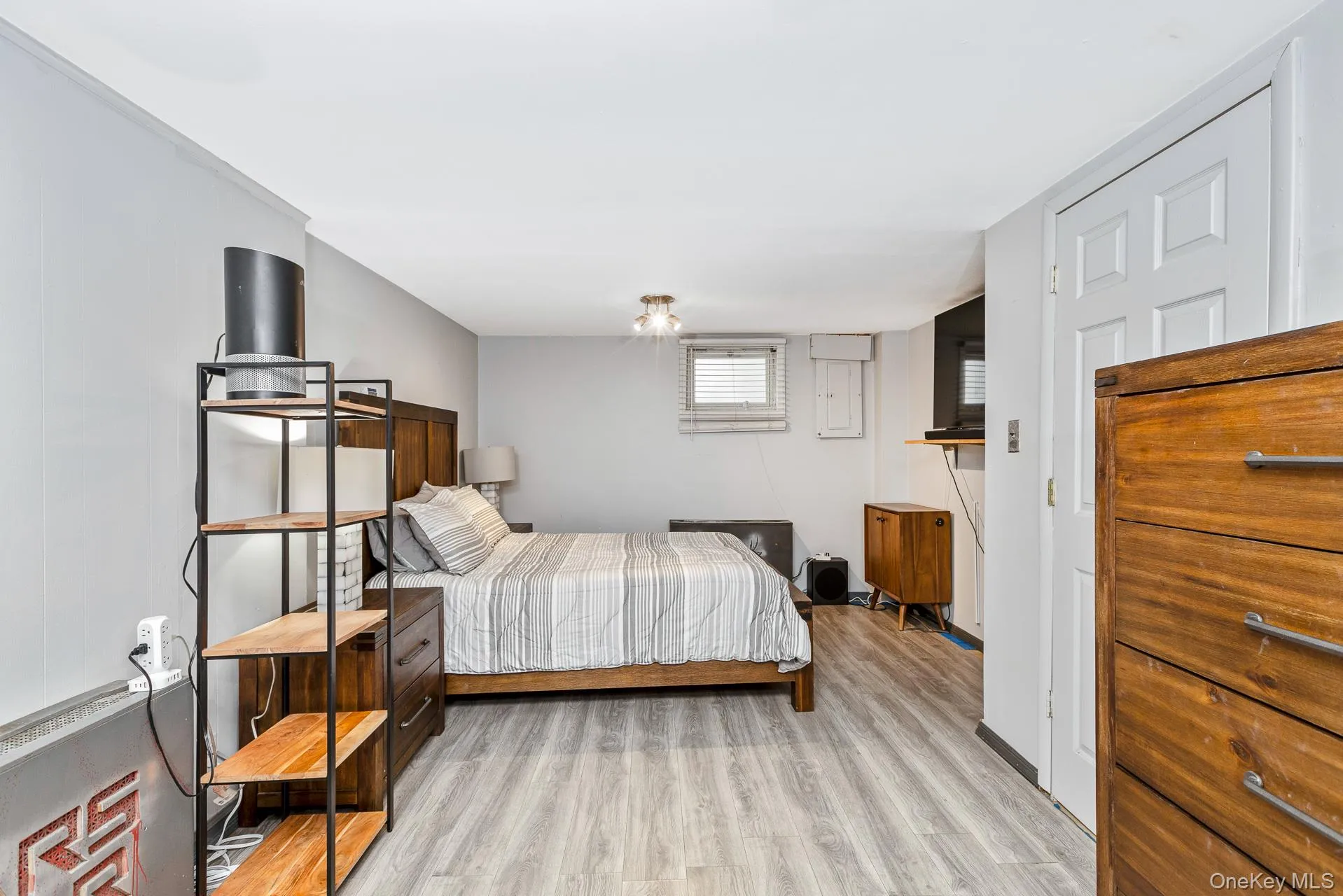 12 Dover Avenue, Brookhaven, NY, 2 Bedrooms Bedrooms, 5 Rooms Rooms,2 BathroomsBathrooms,Residential,For Rent,Dover,0,1042709 12 Dover Avenue, Brookhaven, NY, 2 Bedrooms Bedrooms, 5 Rooms Rooms,2 BathroomsBathrooms,Residential,For Rent,Dover,0,1042709