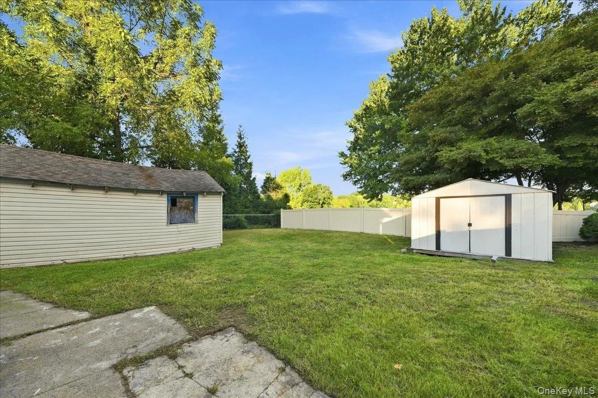 171 Westchester Avenue, Cortlandt, NY, 2 Bedrooms Bedrooms, 7 Rooms Rooms,1 BathroomBathrooms,Residential,For Rent,Westchester,0,1042710 171 Westchester Avenue, Cortlandt, NY, 2 Bedrooms Bedrooms, 7 Rooms Rooms,1 BathroomBathrooms,Residential,For Rent,Westchester,0,1042710