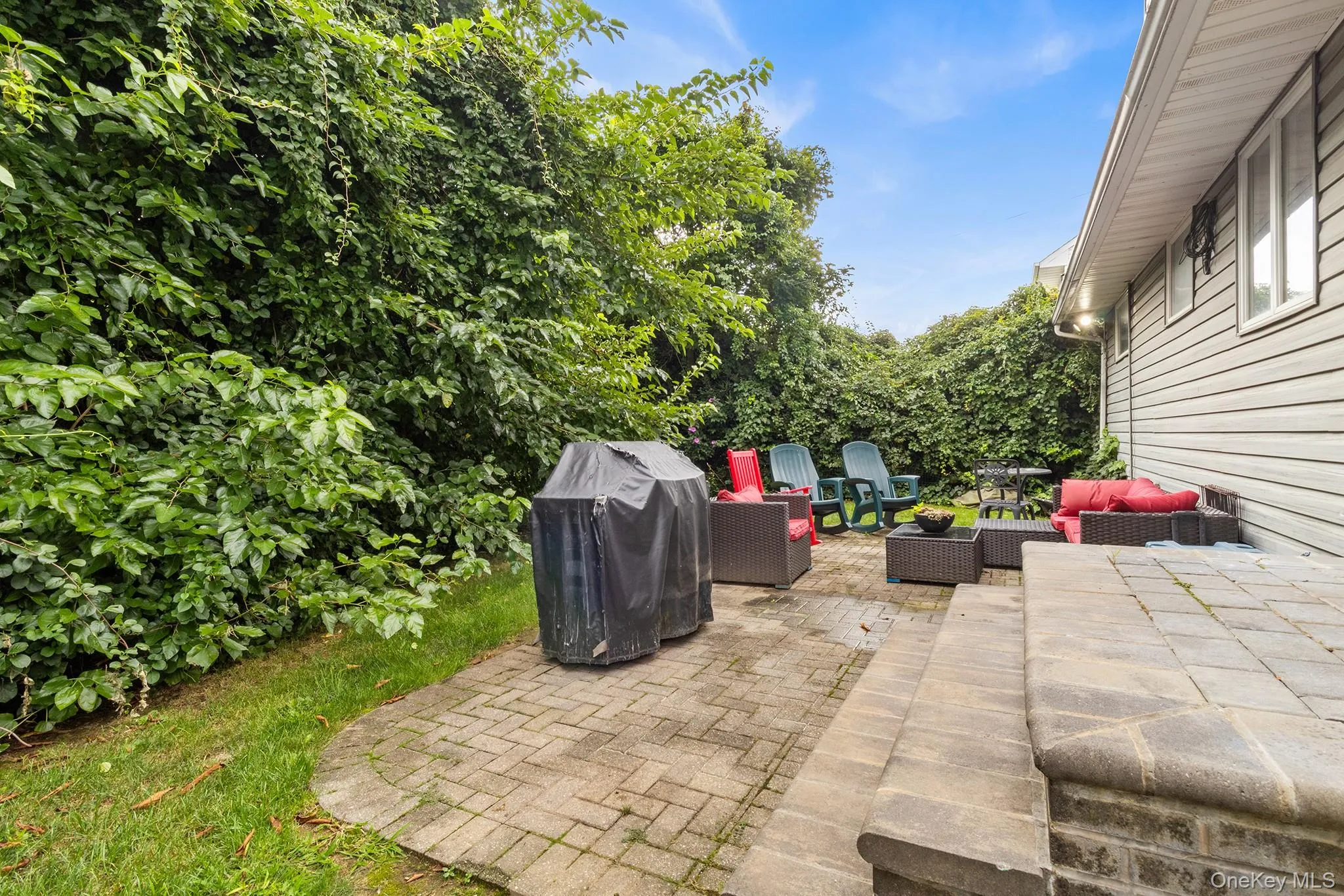 2075 Alan Drive, Hempstead, NY, 3 Bedrooms Bedrooms, 7 Rooms Rooms,2 BathroomsBathrooms,Residential,For Rent,Alan,0,1042712 2075 Alan Drive, Hempstead, NY, 3 Bedrooms Bedrooms, 7 Rooms Rooms,2 BathroomsBathrooms,Residential,For Rent,Alan,0,1042712