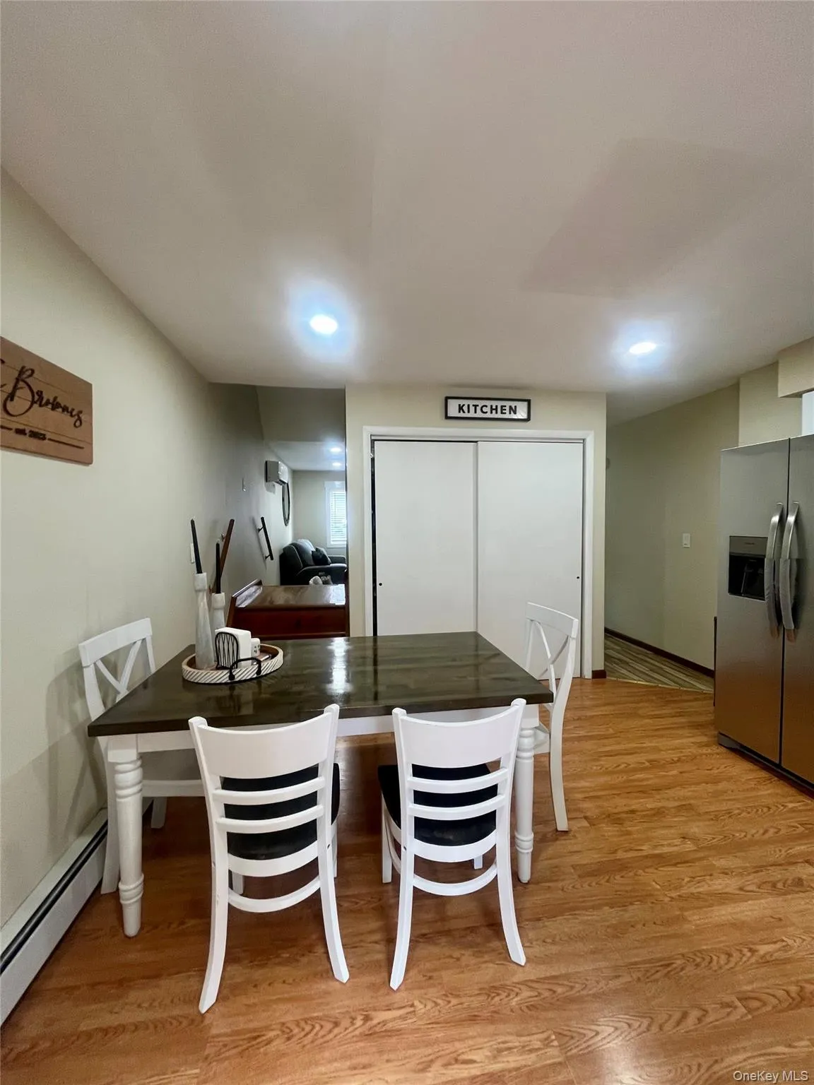 16 Maryland Avenue, Middletown, NY, 2 Bedrooms Bedrooms, 4 Rooms Rooms,1 BathroomBathrooms,Residential Lease,For Rent,Maryland,0,1042715 16 Maryland Avenue, Middletown, NY, 2 Bedrooms Bedrooms, 4 Rooms Rooms,1 BathroomBathrooms,Residential Lease,For Rent,Maryland,0,1042715