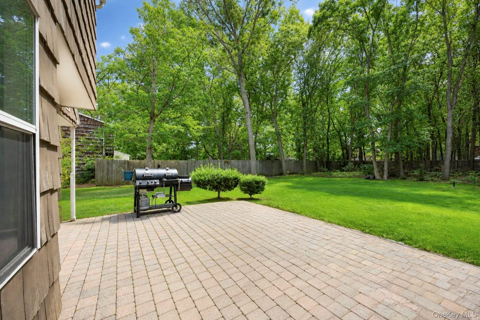 21 Hope Court, Brookhaven, NY, 5 Bedrooms Bedrooms, 8 Rooms Rooms,1 BathroomBathrooms,Residential,For Rent,Hope,0,1042717 21 Hope Court, Brookhaven, NY, 5 Bedrooms Bedrooms, 8 Rooms Rooms,1 BathroomBathrooms,Residential,For Rent,Hope,0,1042717