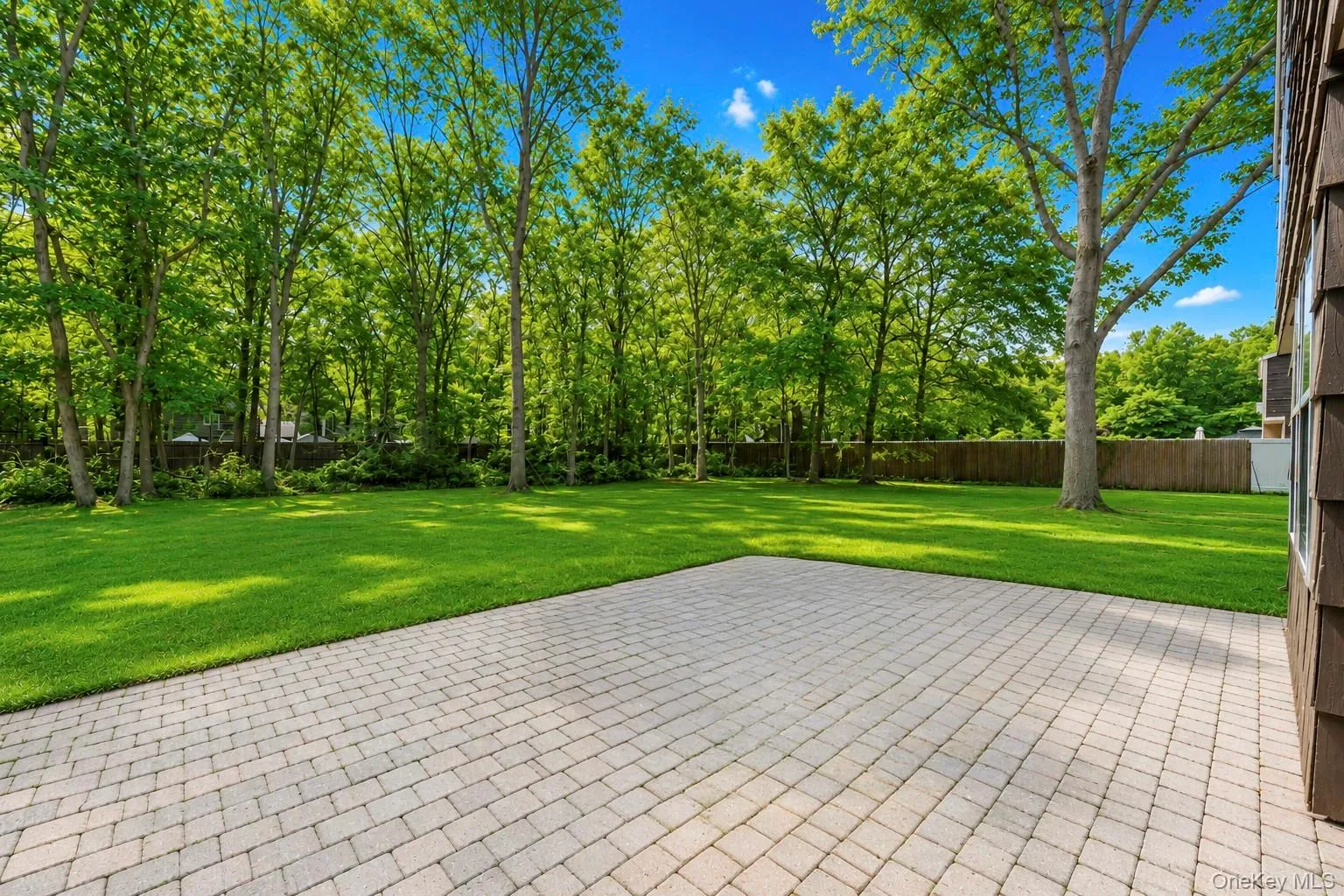 21 Hope Court, Brookhaven, NY, 5 Bedrooms Bedrooms, 8 Rooms Rooms,1 BathroomBathrooms,Residential,For Rent,Hope,0,1042717 21 Hope Court, Brookhaven, NY, 5 Bedrooms Bedrooms, 8 Rooms Rooms,1 BathroomBathrooms,Residential,For Rent,Hope,0,1042717