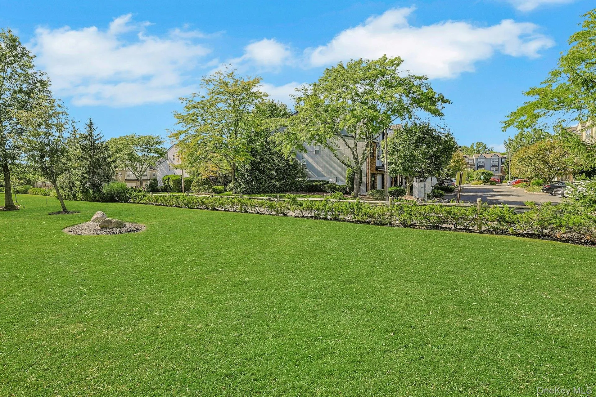 13 James Court, Clarkstown, NY, 1 Bedroom Bedrooms, 4 Rooms Rooms,1 BathroomBathrooms,Residential,For Rent,James,0,1042718 13 James Court, Clarkstown, NY, 1 Bedroom Bedrooms, 4 Rooms Rooms,1 BathroomBathrooms,Residential,For Rent,James,0,1042718