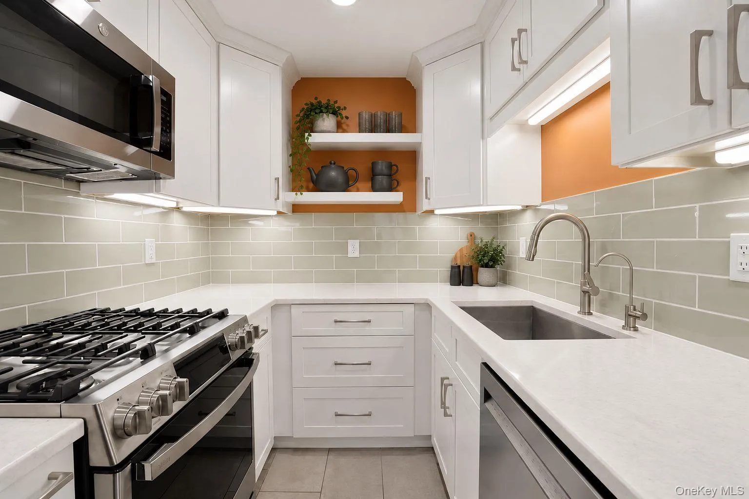 13 James Court, Clarkstown, NY, 1 Bedroom Bedrooms, 4 Rooms Rooms,1 BathroomBathrooms,Residential,For Rent,James,0,1042718 13 James Court, Clarkstown, NY, 1 Bedroom Bedrooms, 4 Rooms Rooms,1 BathroomBathrooms,Residential,For Rent,James,0,1042718