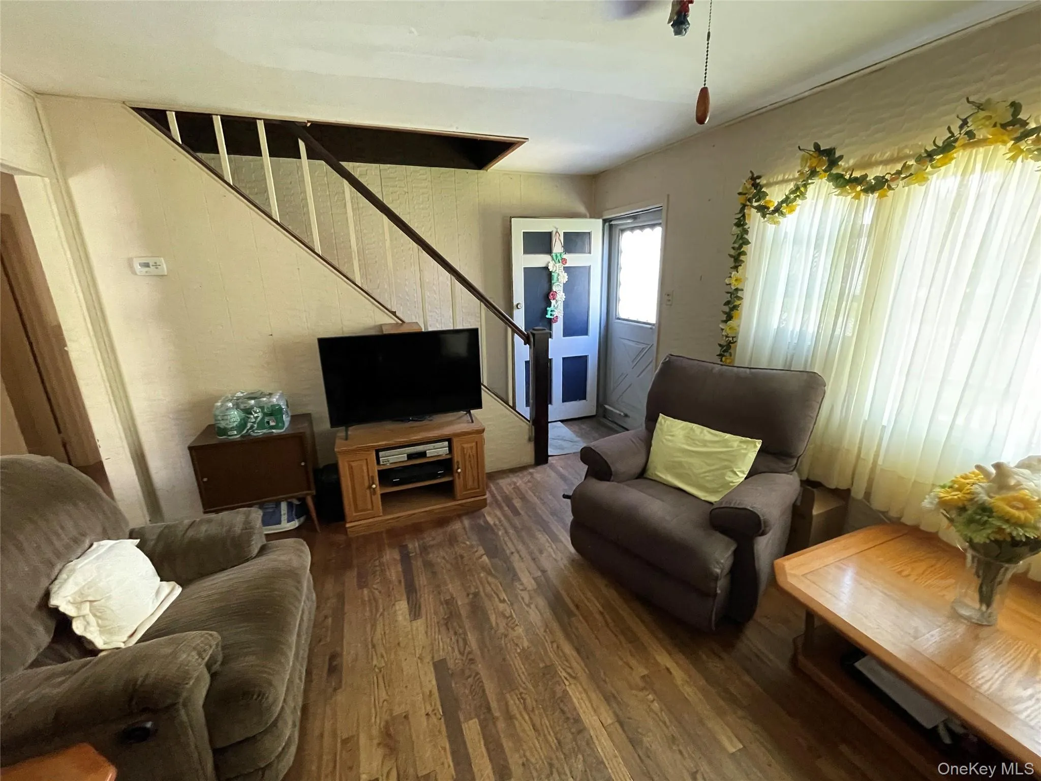 16 Heathcote Road, Babylon, NY, 4 Bedrooms Bedrooms, 6 Rooms Rooms,2 BathroomsBathrooms,Residential,For Rent,Heathcote,0,1042721 16 Heathcote Road, Babylon, NY, 4 Bedrooms Bedrooms, 6 Rooms Rooms,2 BathroomsBathrooms,Residential,For Rent,Heathcote,0,1042721