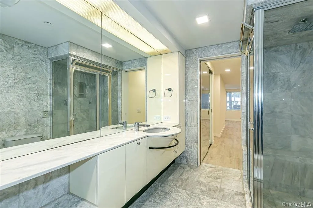 100 Great Neck Road, North Hempstead, NY, 1 Bedroom Bedrooms, 3 Rooms Rooms,1 BathroomBathrooms,Residential,For Rent,Great Neck,0,1042722 100 Great Neck Road, North Hempstead, NY, 1 Bedroom Bedrooms, 3 Rooms Rooms,1 BathroomBathrooms,Residential,For Rent,Great Neck,0,1042722
