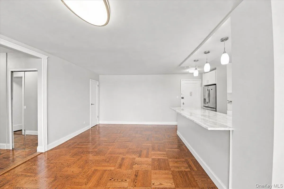 4525 Henry Hudson Parkway, New York, NY, 2 Bedrooms Bedrooms, 3 Rooms Rooms,1 BathroomBathrooms,Residential,For Rent,Henry Hudson,0,1042723 4525 Henry Hudson Parkway, New York, NY, 2 Bedrooms Bedrooms, 3 Rooms Rooms,1 BathroomBathrooms,Residential,For Rent,Henry Hudson,0,1042723