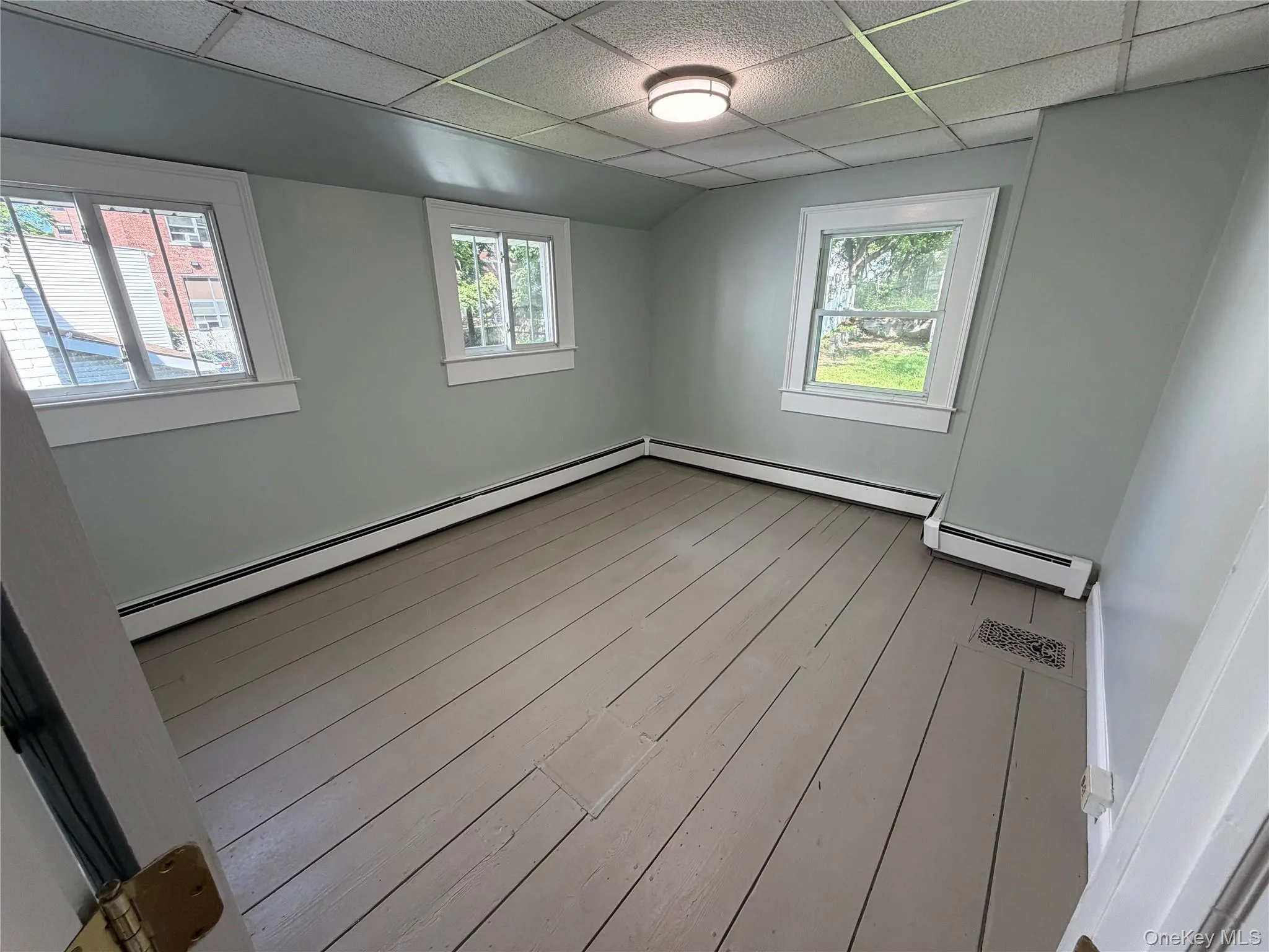 29 Delano Street, Poughkeepsie, NY, 3 Bedroom Bedrooms, 6 Room Rooms,1 BathroomBathrooms,Residential Lease,For Rent,Delano,0,1042724 29 Delano Street, Poughkeepsie, NY, 3 Bedroom Bedrooms, 6 Room Rooms,1 BathroomBathrooms,Residential Lease,For Rent,Delano,0,1042724