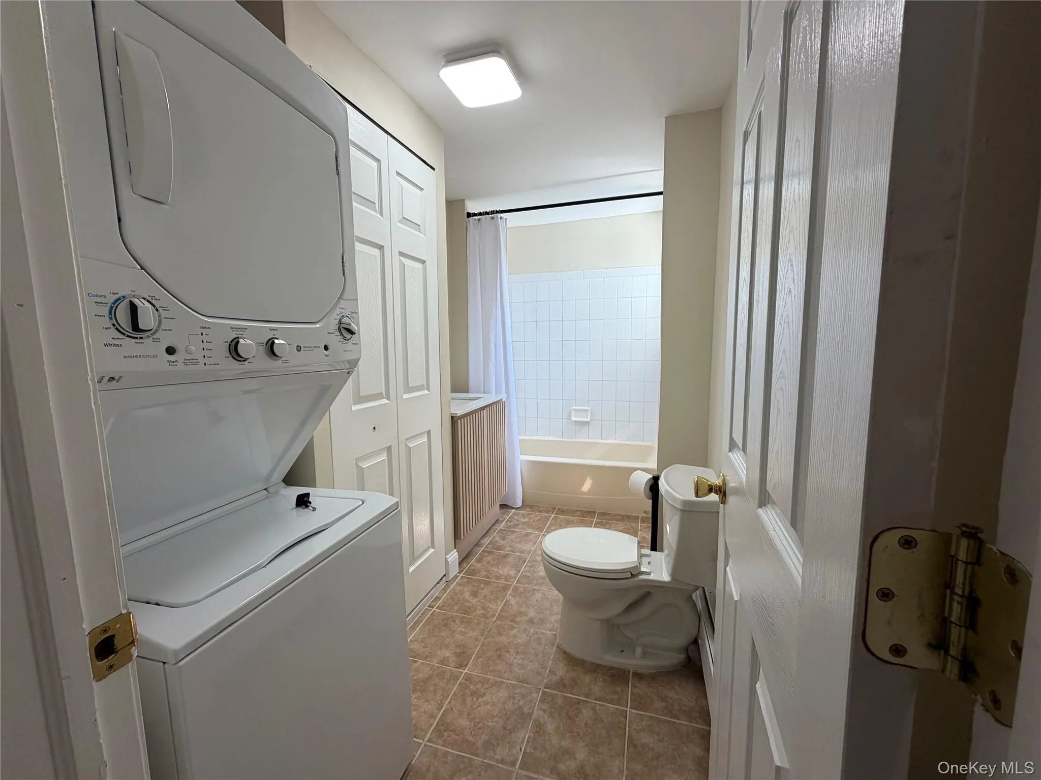 29 Delano Street, Poughkeepsie, NY, 3 Bedroom Bedrooms, 6 Room Rooms,1 BathroomBathrooms,Residential Lease,For Rent,Delano,0,1042724 29 Delano Street, Poughkeepsie, NY, 3 Bedroom Bedrooms, 6 Room Rooms,1 BathroomBathrooms,Residential Lease,For Rent,Delano,0,1042724