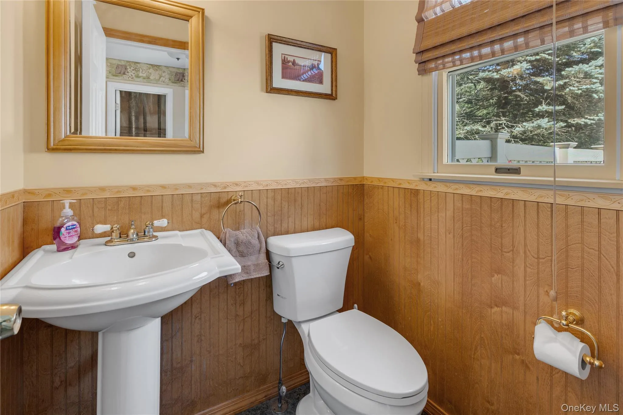 Powder Room Powder Room