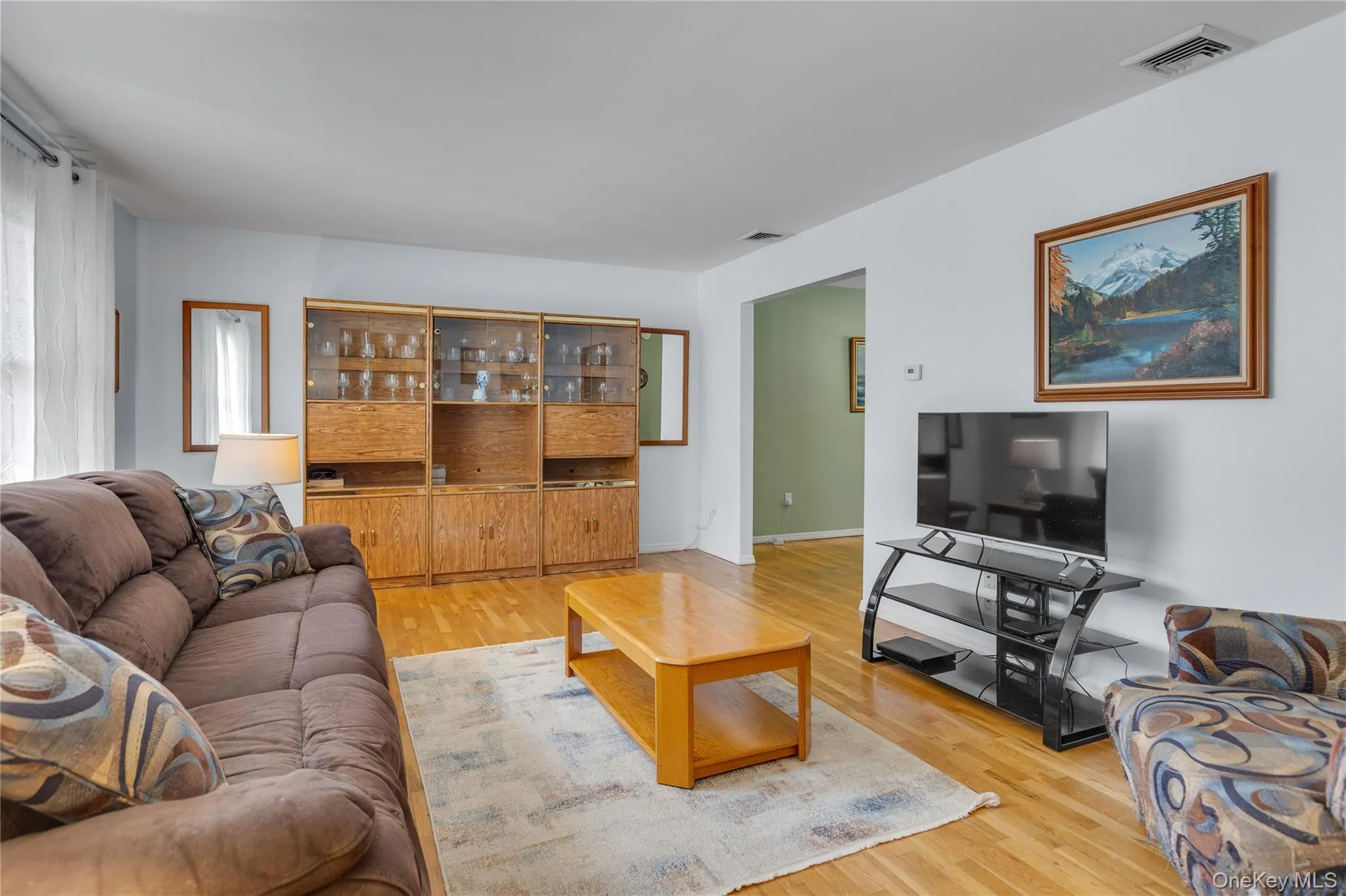 23 Dale Lane, Smithtown, NY, 4 Bedrooms Bedrooms, 10 Rooms Rooms,3 BathroomsBathrooms,Residential,For Rent,Dale,0,1042725 23 Dale Lane, Smithtown, NY, 4 Bedrooms Bedrooms, 10 Rooms Rooms,3 BathroomsBathrooms,Residential,For Rent,Dale,0,1042725