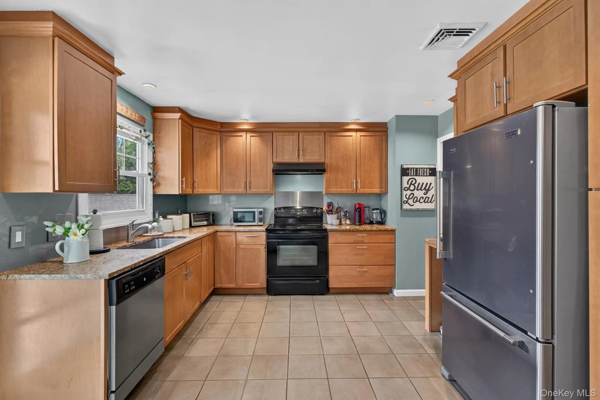 9 Debra Hill Road, La Grange, NY, 3 Bedrooms Bedrooms, 9 Rooms Rooms,3 BathroomsBathrooms,Residential,For Rent,Debra Hill,0,1042726 9 Debra Hill Road, La Grange, NY, 3 Bedrooms Bedrooms, 9 Rooms Rooms,3 BathroomsBathrooms,Residential,For Rent,Debra Hill,0,1042726