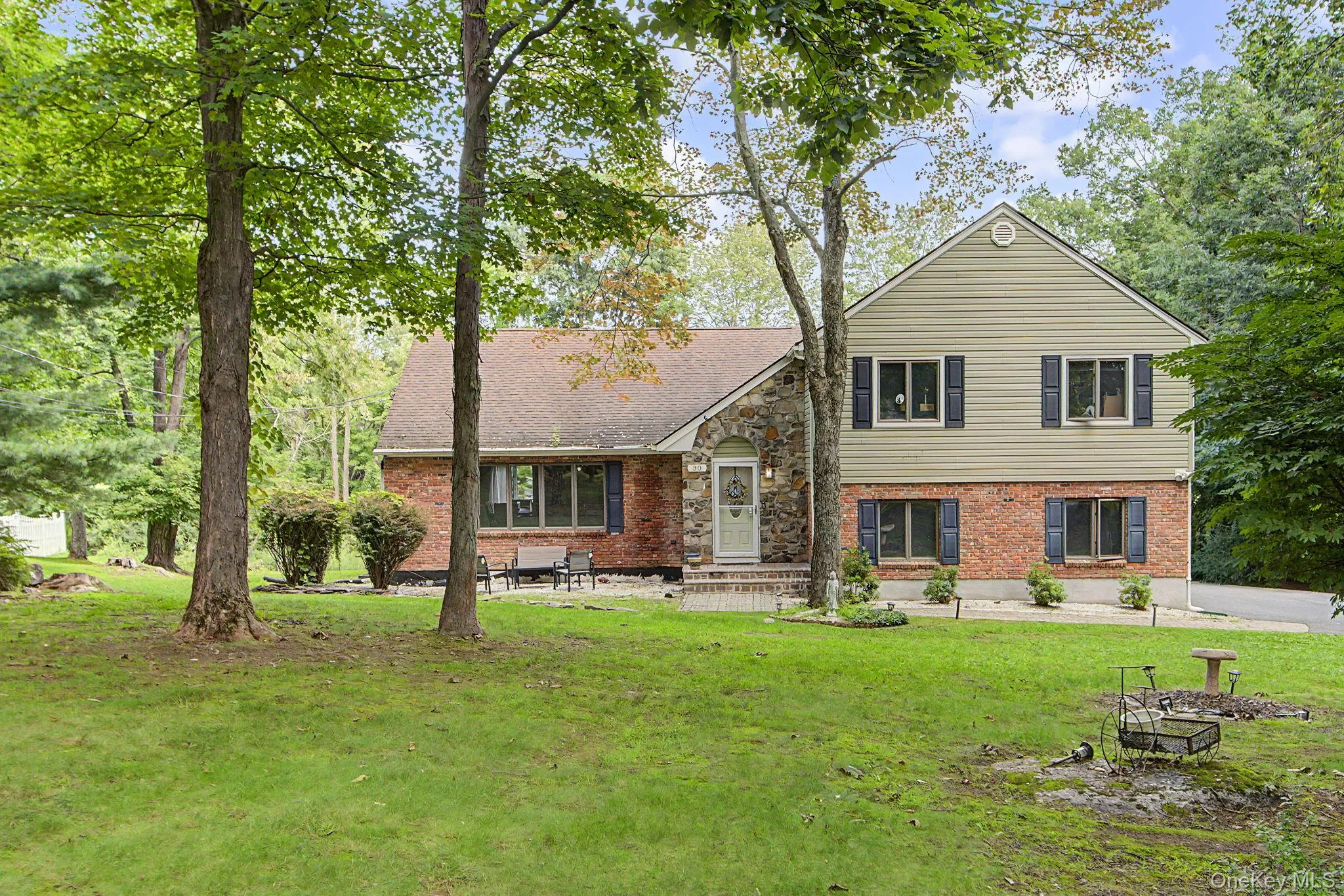 30 Pine Hill Road, Woodbury, NY, 4 Bedrooms Bedrooms, 8 Rooms Rooms,2 BathroomsBathrooms,Residential,For Rent,Pine Hill,0,1042727 30 Pine Hill Road, Woodbury, NY, 4 Bedrooms Bedrooms, 8 Rooms Rooms,2 BathroomsBathrooms,Residential,For Rent,Pine Hill,0,1042727