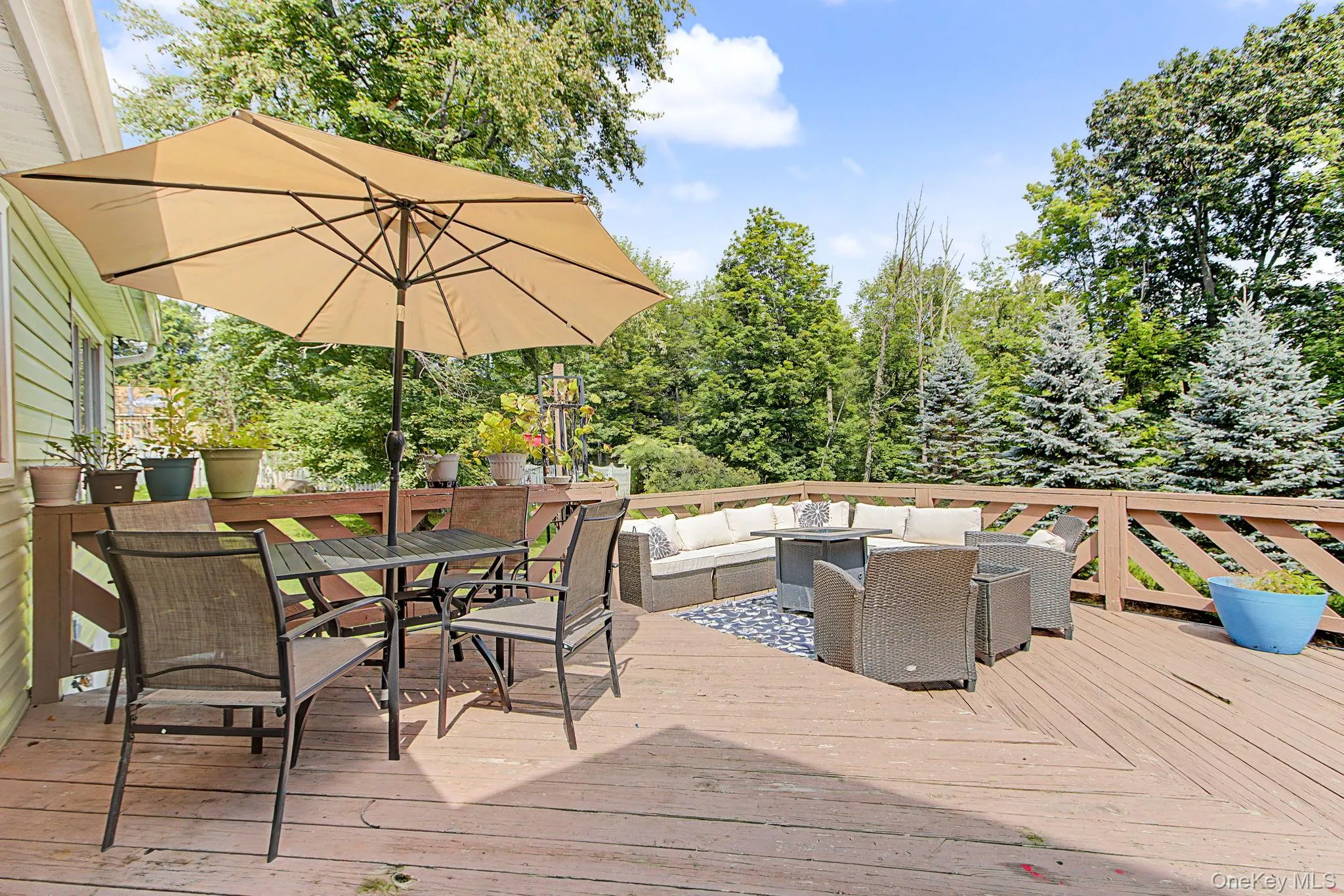 30 Pine Hill Road, Woodbury, NY, 4 Bedrooms Bedrooms, 8 Rooms Rooms,2 BathroomsBathrooms,Residential,For Rent,Pine Hill,0,1042727 30 Pine Hill Road, Woodbury, NY, 4 Bedrooms Bedrooms, 8 Rooms Rooms,2 BathroomsBathrooms,Residential,For Rent,Pine Hill,0,1042727