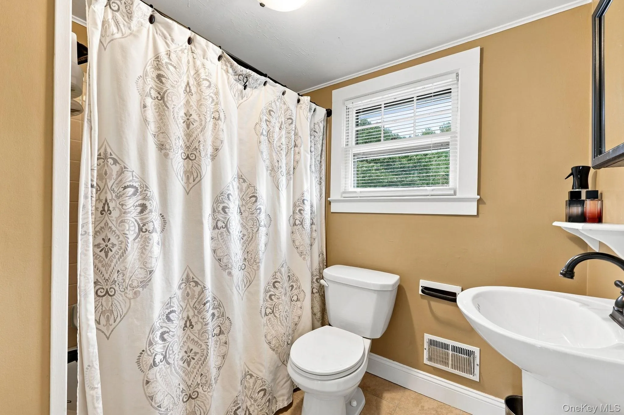 1311 Route 44/55, Lloyd, NY, 5 Bedrooms Bedrooms, 13 Rooms Rooms,2 BathroomsBathrooms,Residential,For Rent,Route 44/55,0,1042730 1311 Route 44/55, Lloyd, NY, 5 Bedrooms Bedrooms, 13 Rooms Rooms,2 BathroomsBathrooms,Residential,For Rent,Route 44/55,0,1042730