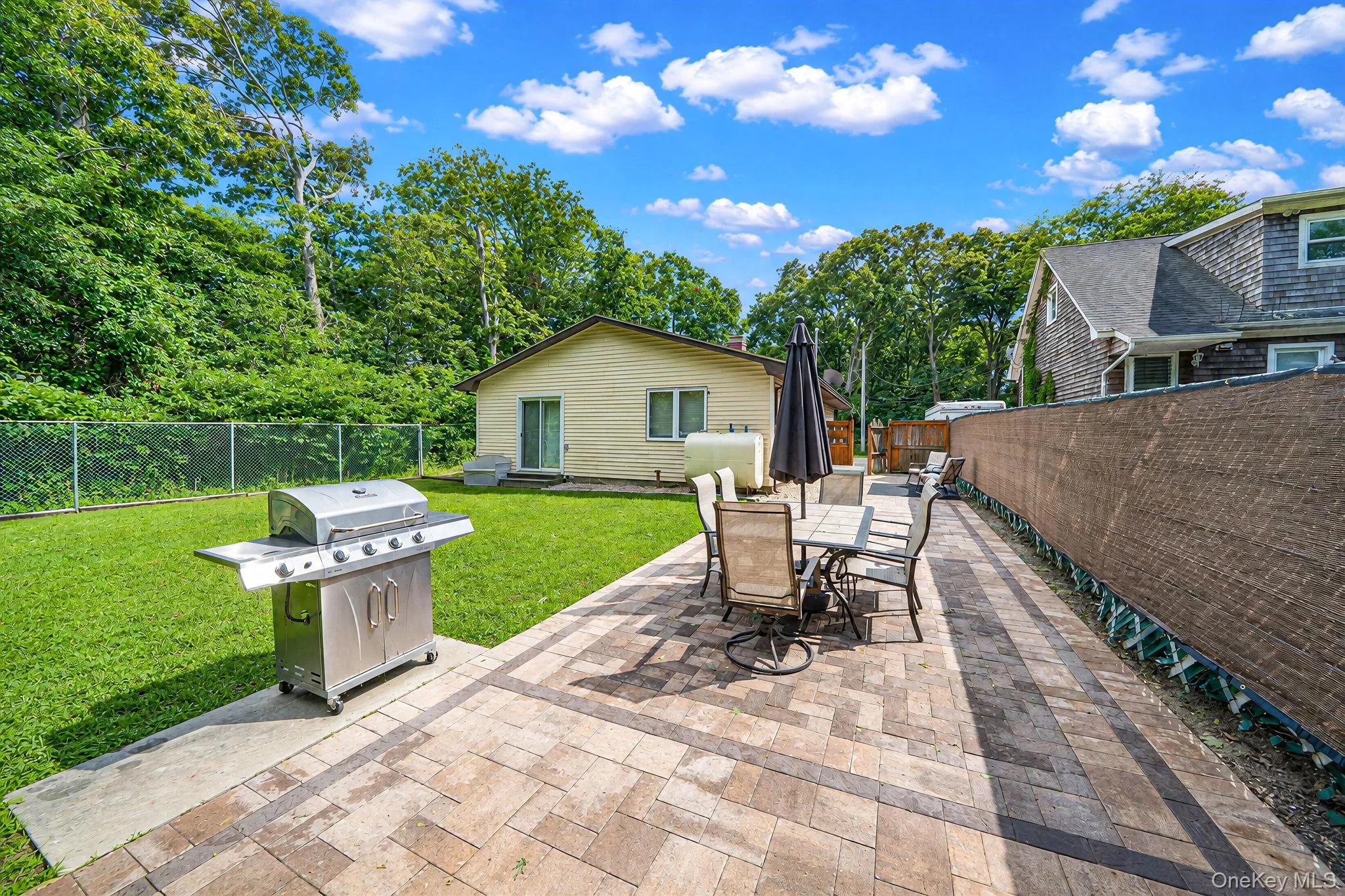 43 Wavecrest Drive, Brookhaven, NY, 3 Bedrooms Bedrooms, 7 Rooms Rooms,1 BathroomBathrooms,Residential,For Rent,Wavecrest,0,1042731 43 Wavecrest Drive, Brookhaven, NY, 3 Bedrooms Bedrooms, 7 Rooms Rooms,1 BathroomBathrooms,Residential,For Rent,Wavecrest,0,1042731