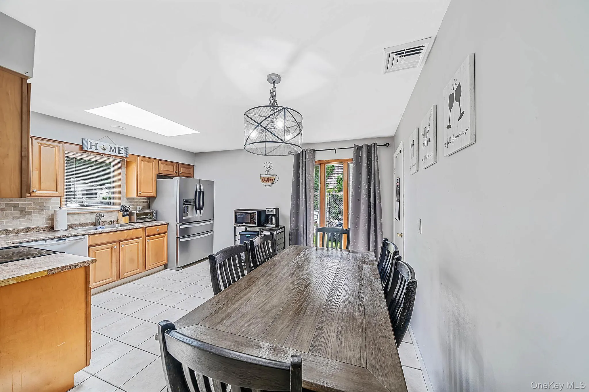 43 Wavecrest Drive, Brookhaven, NY, 3 Bedrooms Bedrooms, 7 Rooms Rooms,1 BathroomBathrooms,Residential,For Rent,Wavecrest,0,1042731 43 Wavecrest Drive, Brookhaven, NY, 3 Bedrooms Bedrooms, 7 Rooms Rooms,1 BathroomBathrooms,Residential,For Rent,Wavecrest,0,1042731