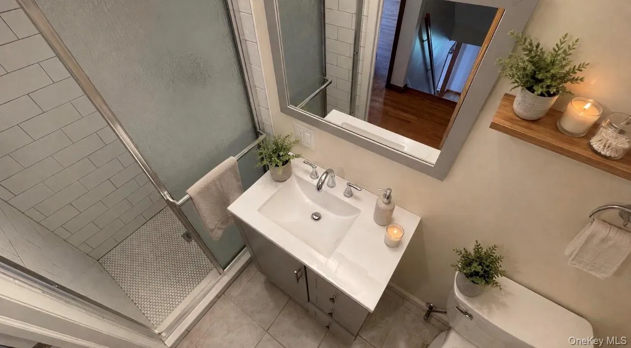 3995 New Road, Hempstead, NY, 3 Bedrooms Bedrooms, 7 Rooms Rooms,2 BathroomsBathrooms,Residential,For Rent,New,0,1042732 3995 New Road, Hempstead, NY, 3 Bedrooms Bedrooms, 7 Rooms Rooms,2 BathroomsBathrooms,Residential,For Rent,New,0,1042732