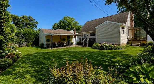 3995 New Road, Hempstead, NY, 3 Bedrooms Bedrooms, 7 Rooms Rooms,2 BathroomsBathrooms,Residential,For Rent,New,0,1042732 3995 New Road, Hempstead, NY, 3 Bedrooms Bedrooms, 7 Rooms Rooms,2 BathroomsBathrooms,Residential,For Rent,New,0,1042732