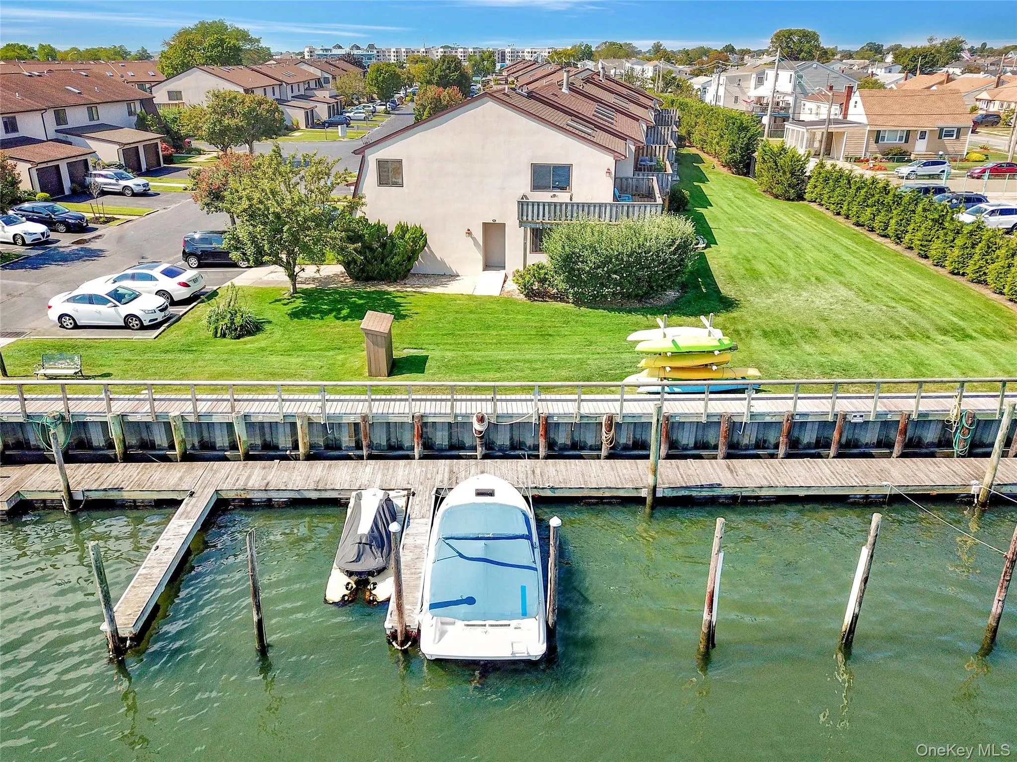 Park your Boat right outside your BR and LR windows Park your Boat right outside your BR and LR windows