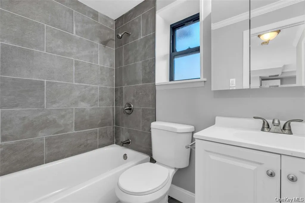 99 Newbrook Lane, Islip, NY, 2 Bedrooms Bedrooms, 5 Rooms Rooms,1 BathroomBathrooms,Residential,For Rent,Newbrook Lane,0,1042735 99 Newbrook Lane, Islip, NY, 2 Bedrooms Bedrooms, 5 Rooms Rooms,1 BathroomBathrooms,Residential,For Rent,Newbrook Lane,0,1042735