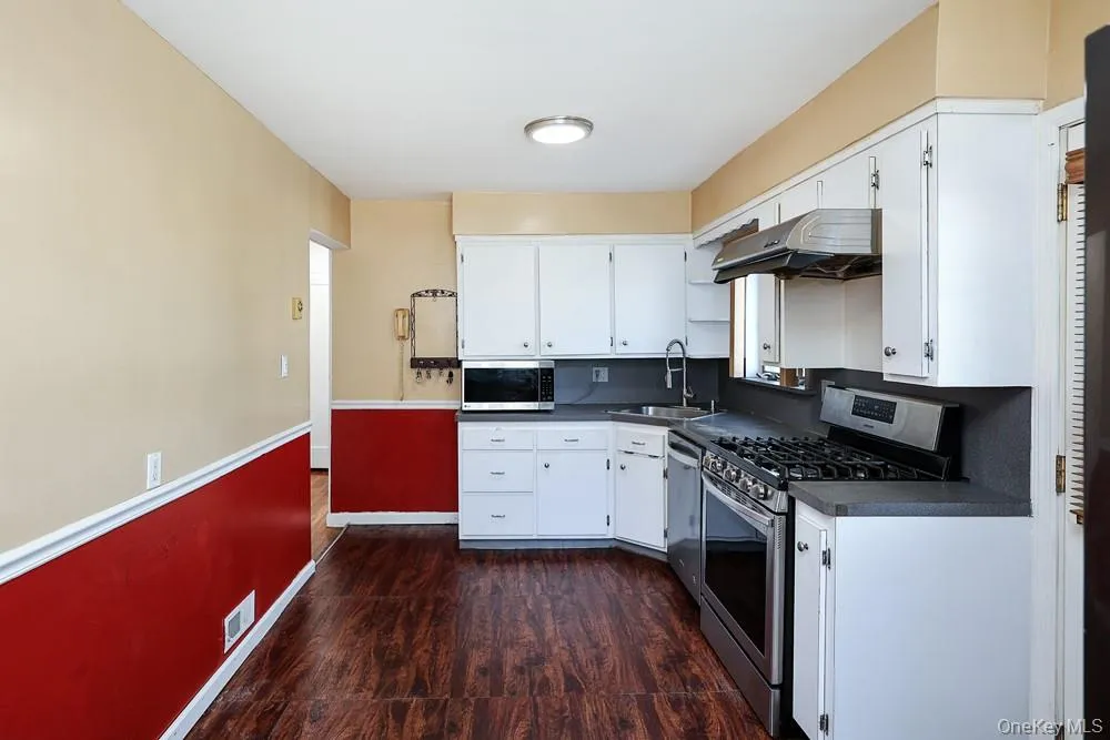 1491 Clay Street, Hempstead, NY, 4 Bedrooms Bedrooms, 8 Rooms Rooms,2 BathroomsBathrooms,Residential,For Rent,Clay,0,1042741 1491 Clay Street, Hempstead, NY, 4 Bedrooms Bedrooms, 8 Rooms Rooms,2 BathroomsBathrooms,Residential,For Rent,Clay,0,1042741