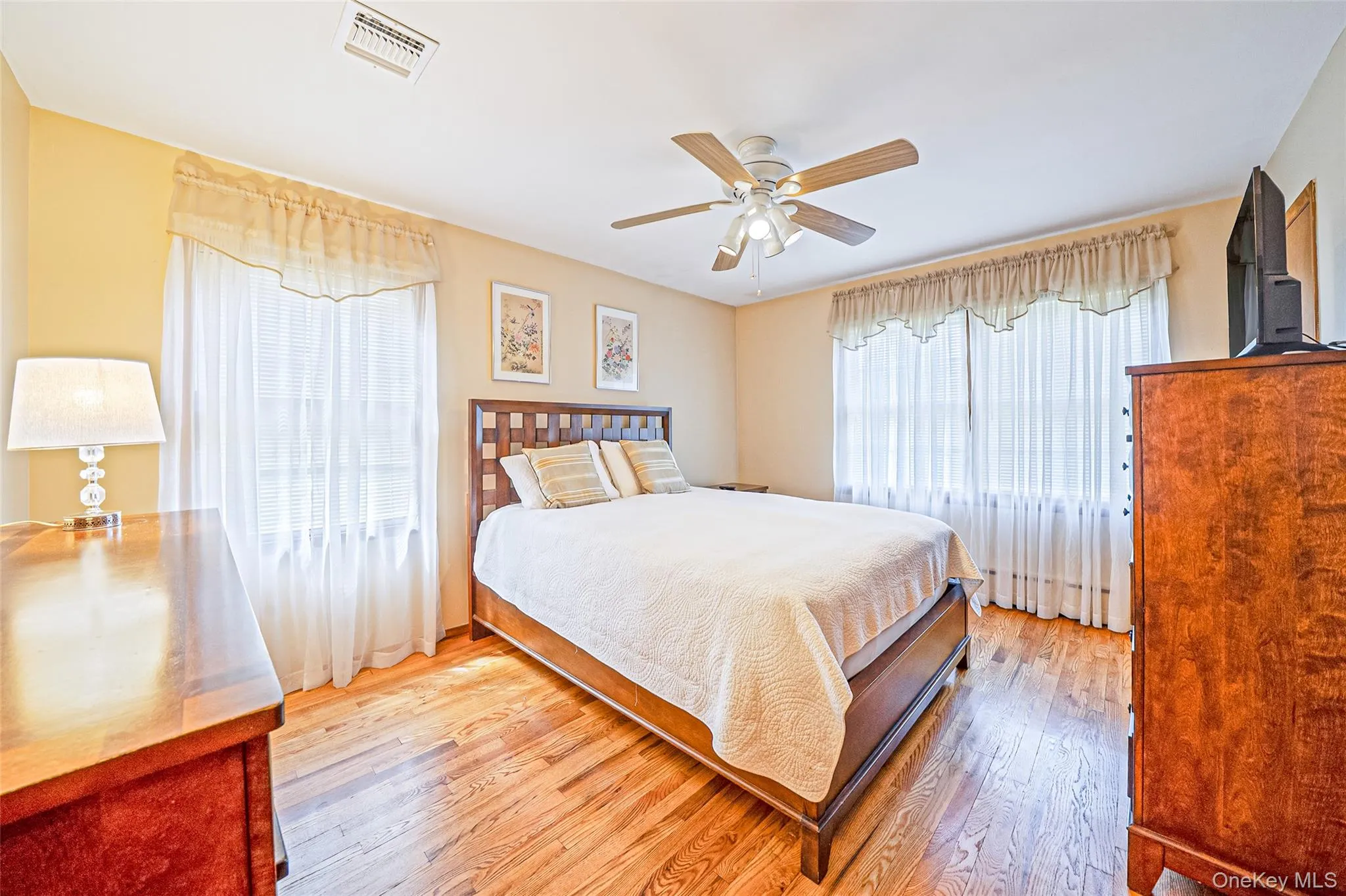 1st floor bedroom 1st floor bedroom
